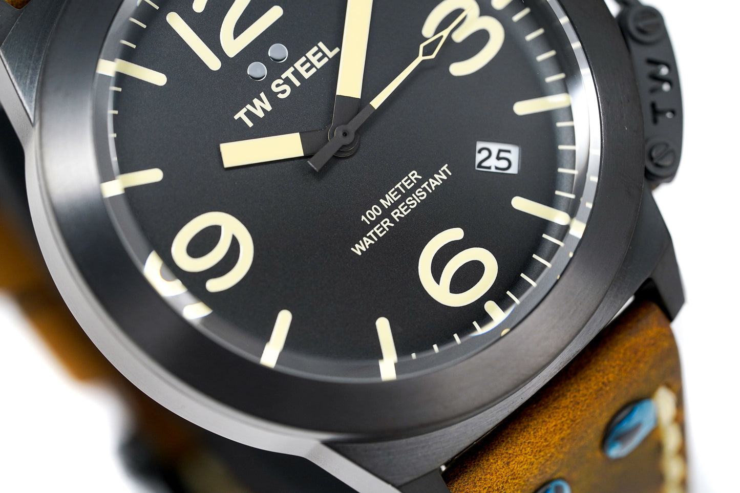 TW Steel Watch Canteen Black CS103