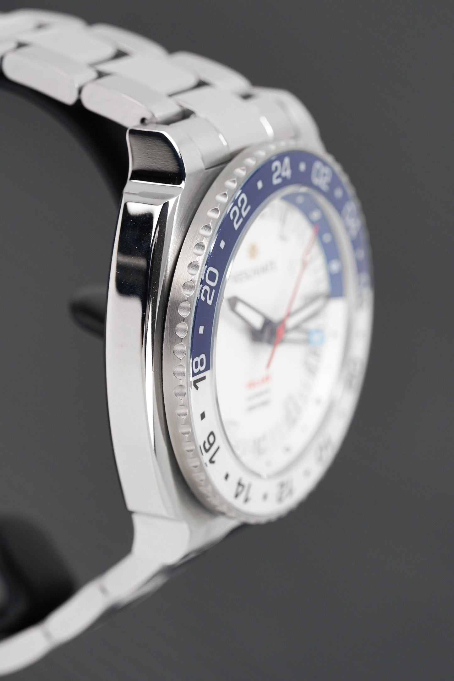 Vesuviate Men's Watch GMT Volare White