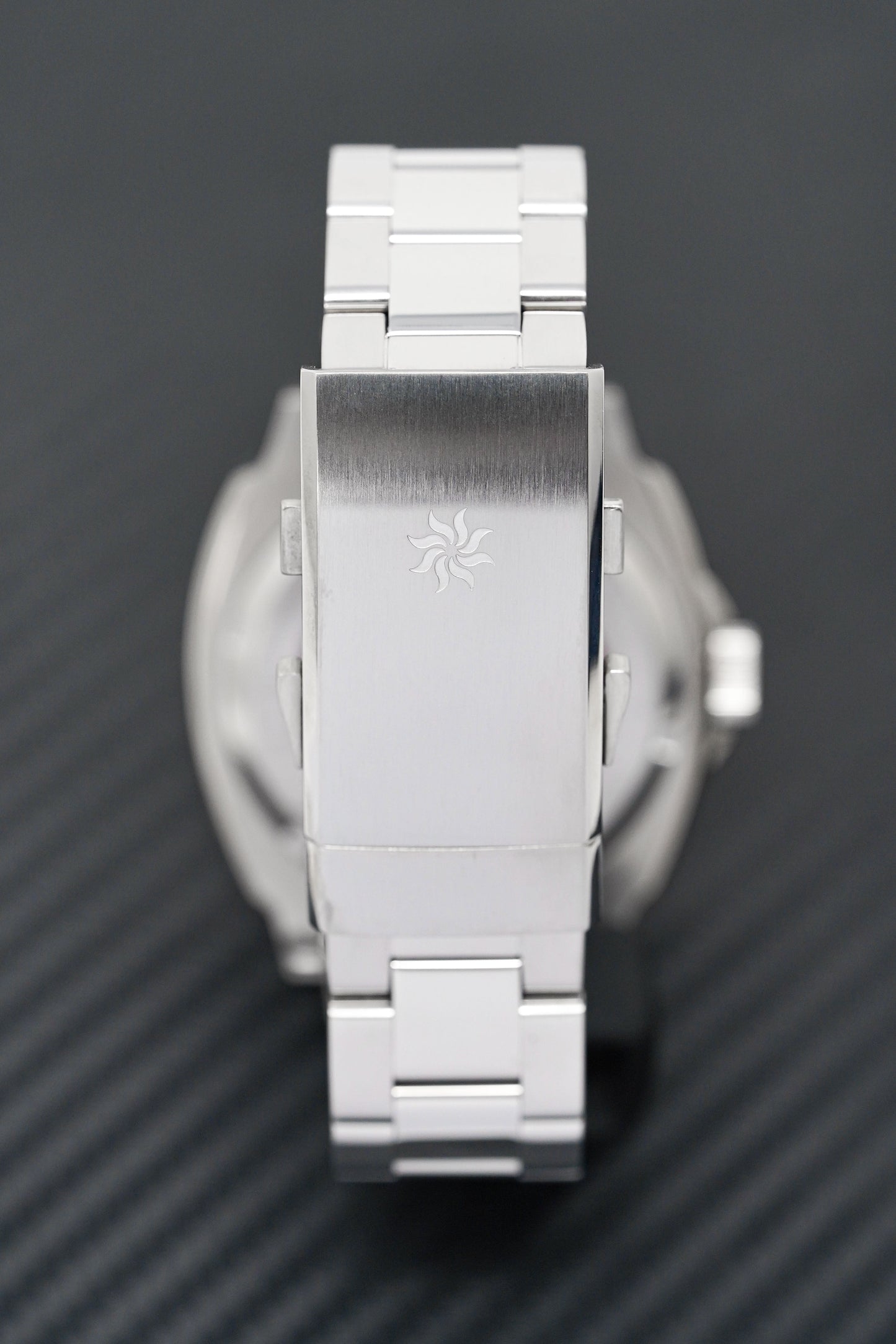 Vesuviate Men's Watch GMT Volare White