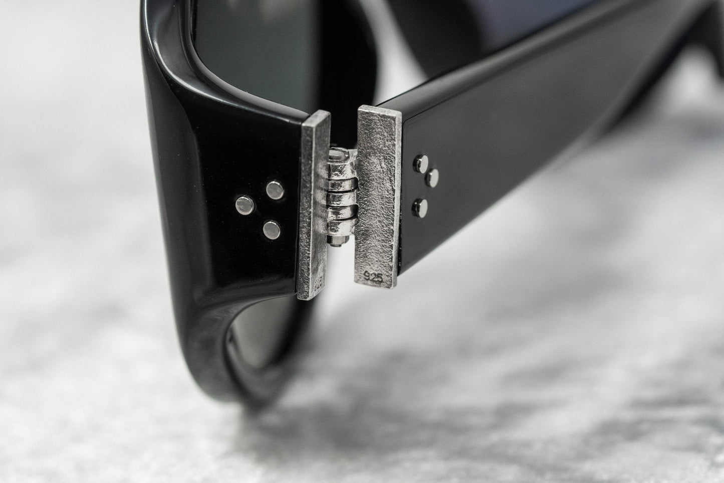 Ann Demeulemeester Ladies Sunglasses Oversized Black and Grey AD6C1SUN
