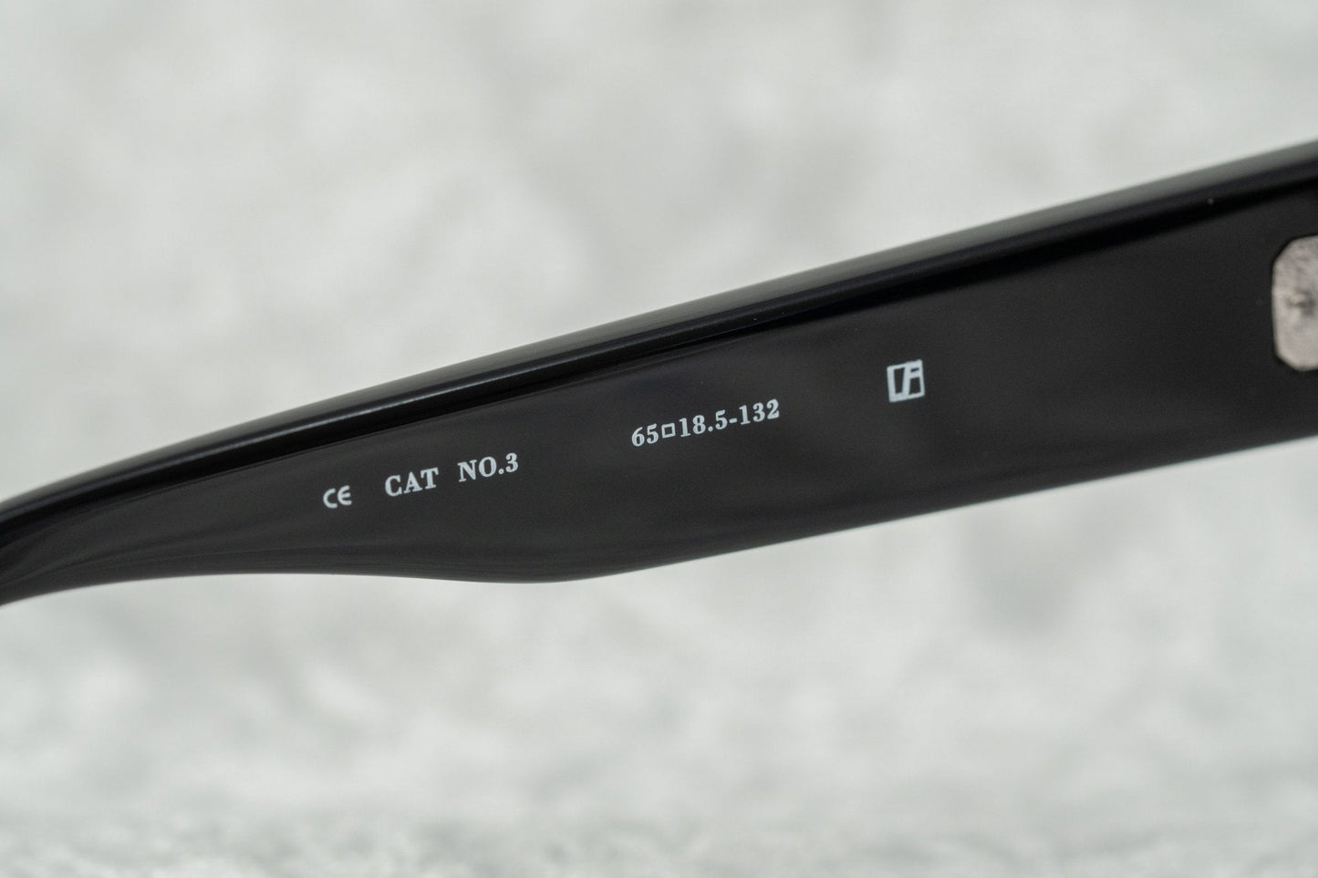 Ann Demeulemeester Ladies Sunglasses Oversized Black and Grey AD6C1SUN