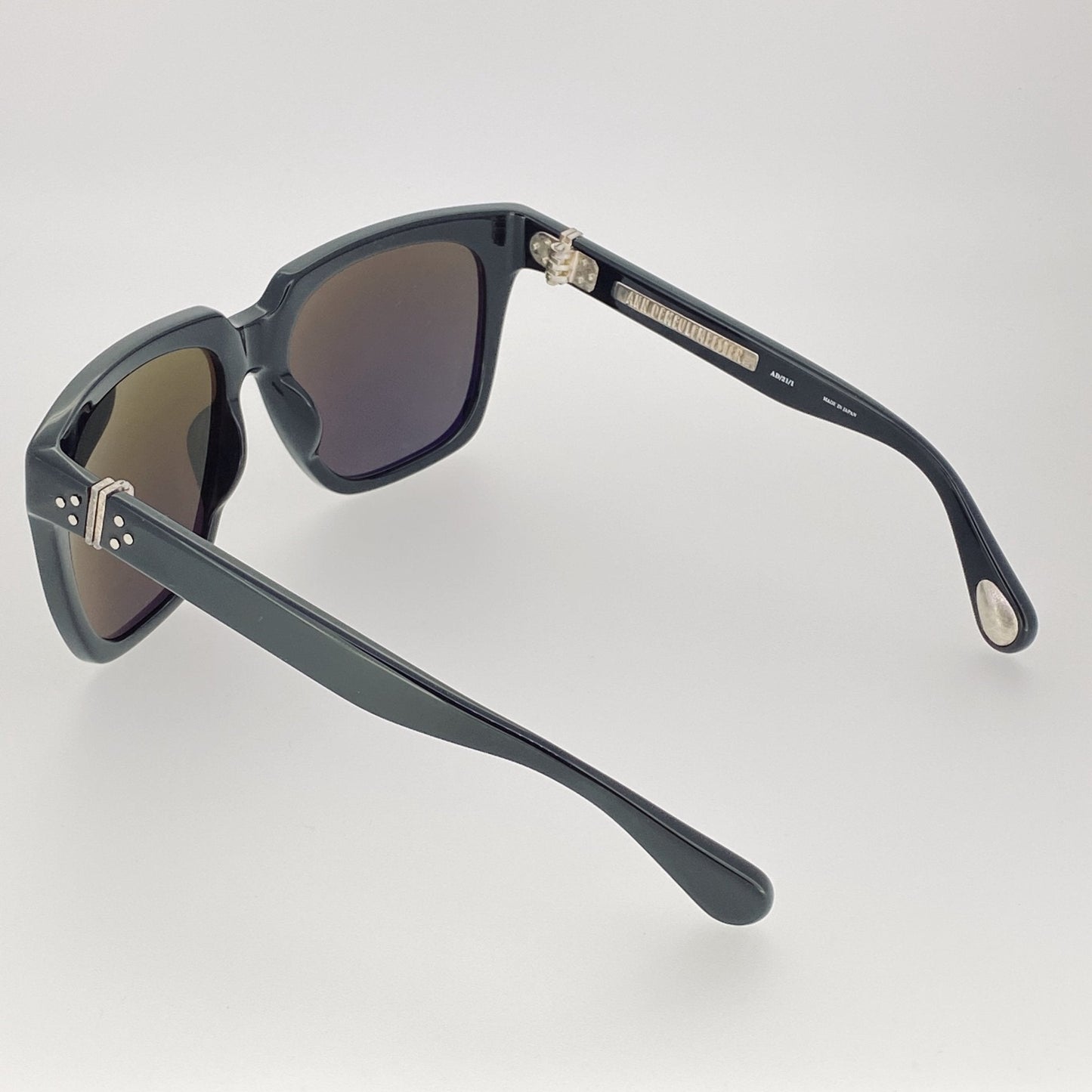 Ann Demeulemeester Men's Sunglasses Oversized Black and Grey AD21C1SUN
