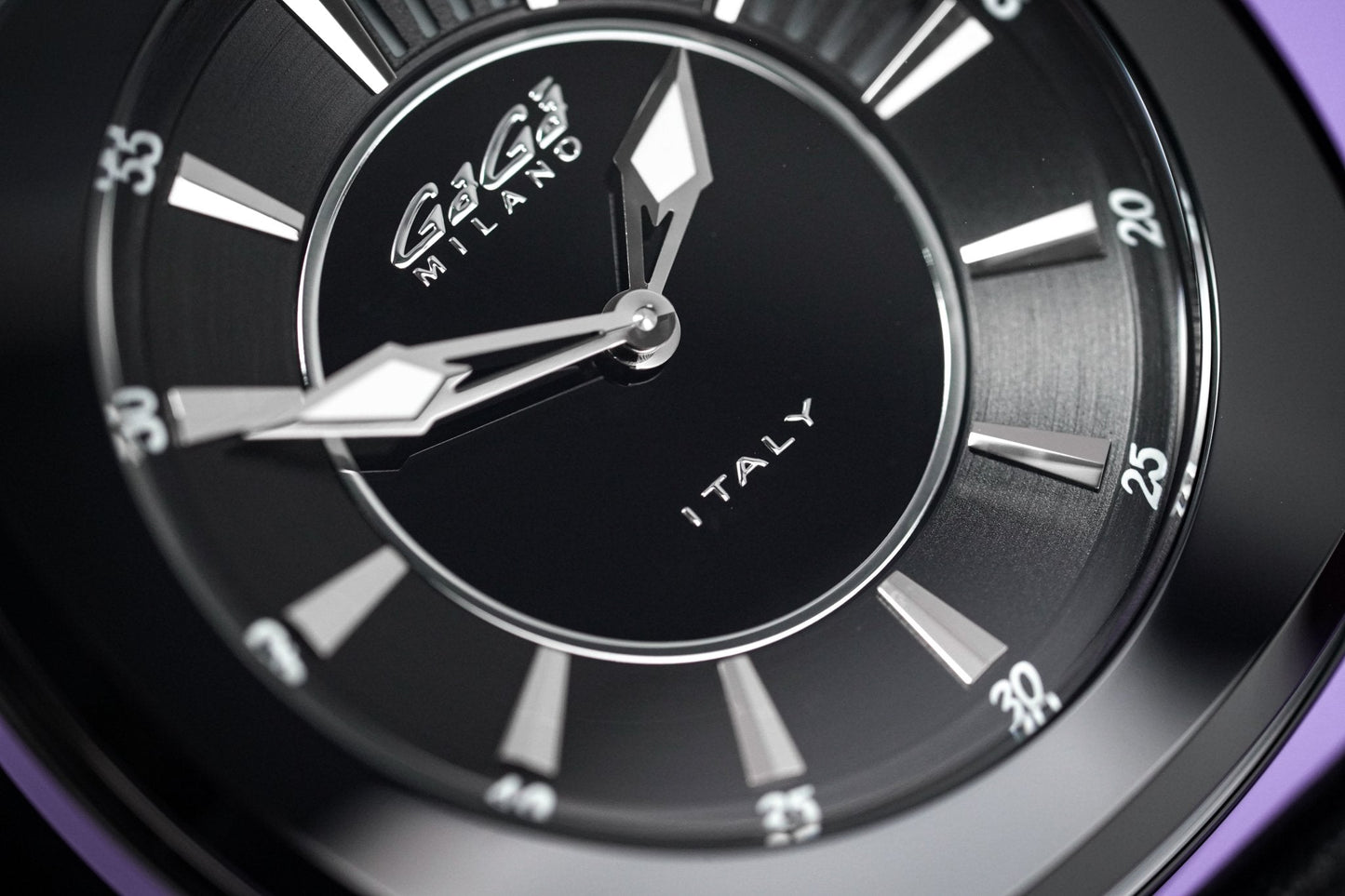 Gaga Milano Watch Frame_One Black Ceramic 7252.01