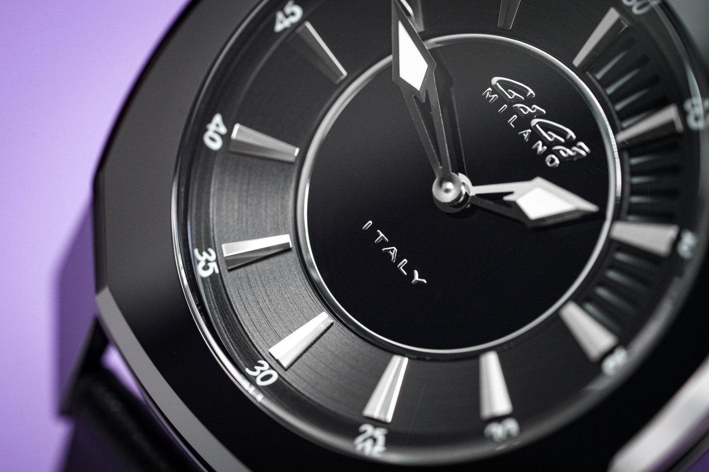 Gaga Milano Watch Frame_One Black Ceramic 7252.01