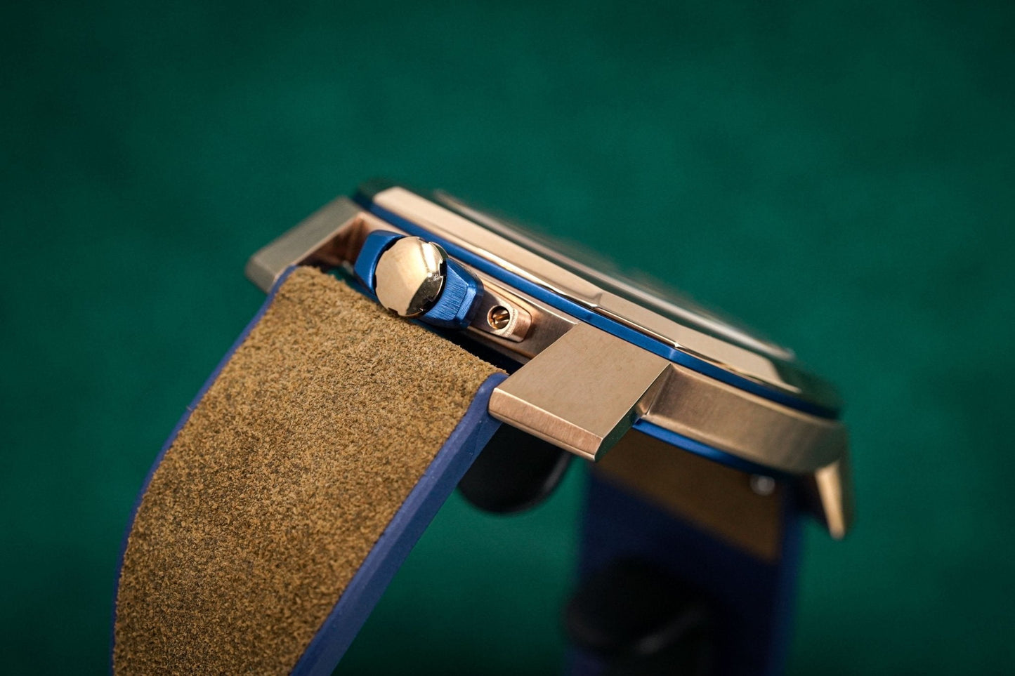 Gaga Milano Watch Frame_One Pink Gold 7051.01