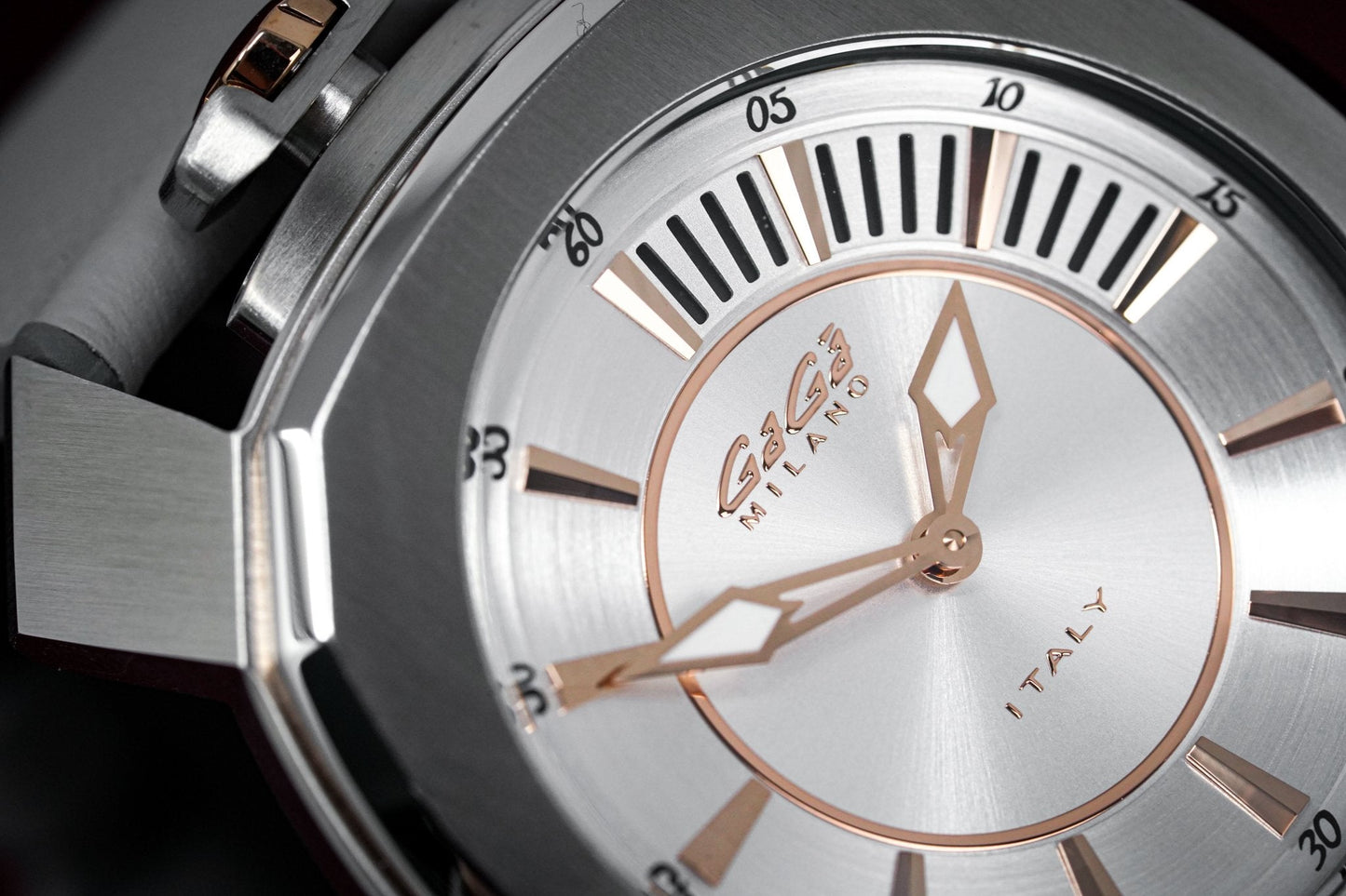Gaga Milano Watch Frame_One Silver 7050.01