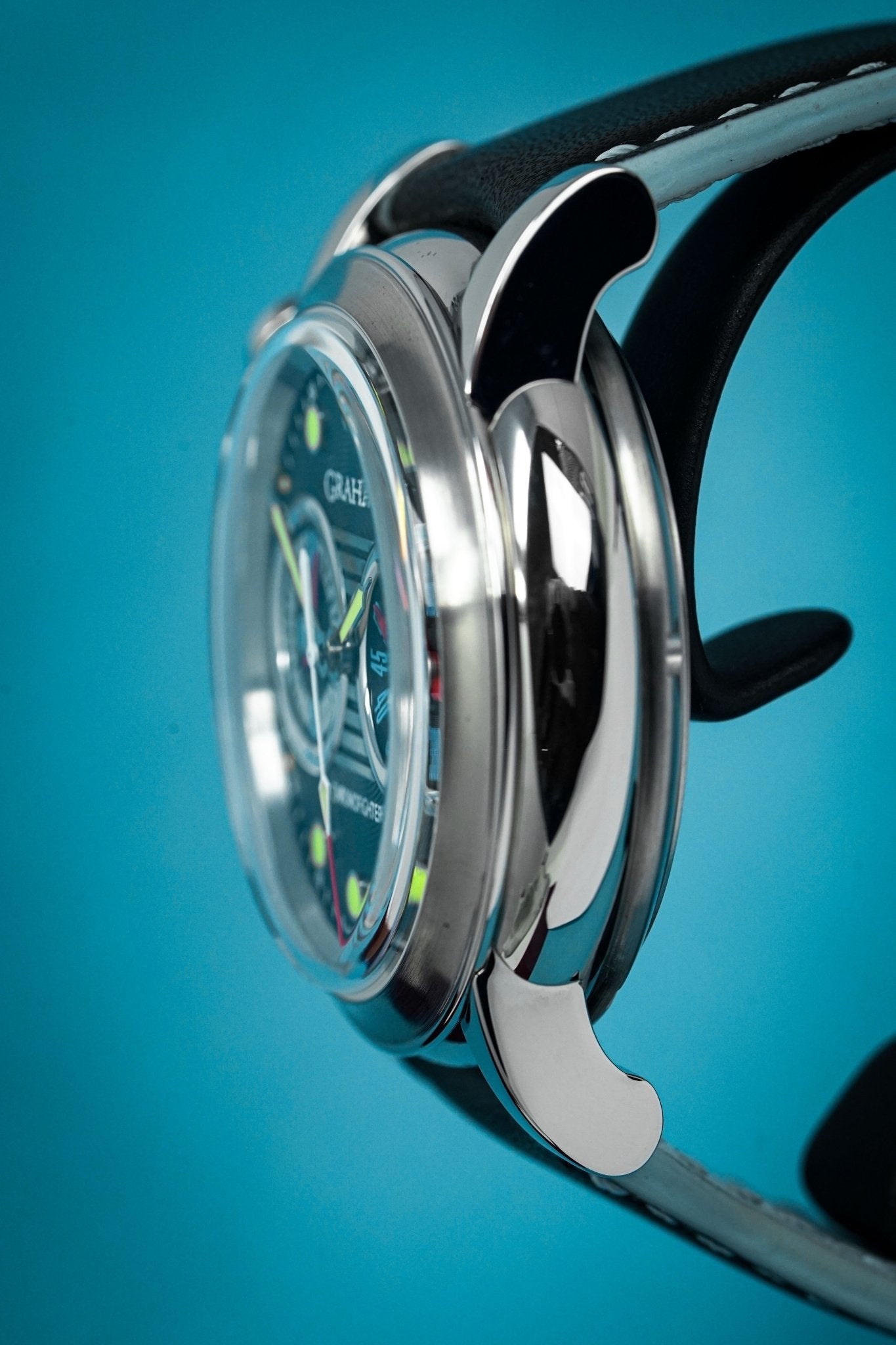 Graham Chronofighter Vintage Stingray Limited Edition 2CVES.B05A