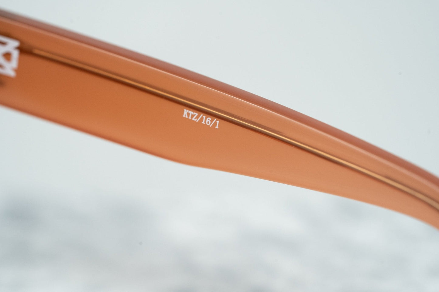 Kokon To Zai Sunglasses Special Beige Orange and Dark Grey KTZ16C1SUN