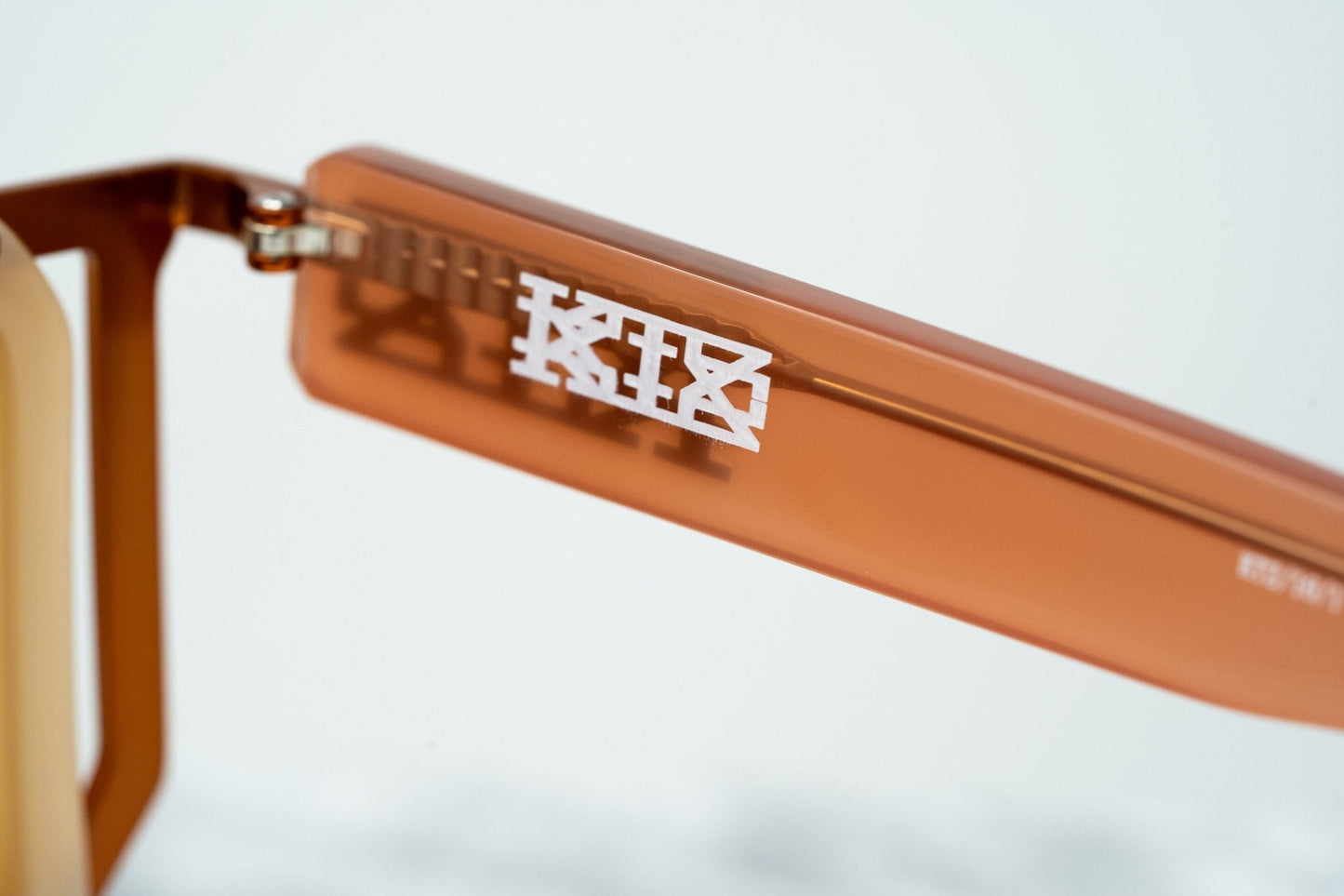 Kokon To Zai Sunglasses Special Beige Orange and Dark Grey KTZ16C1SUN