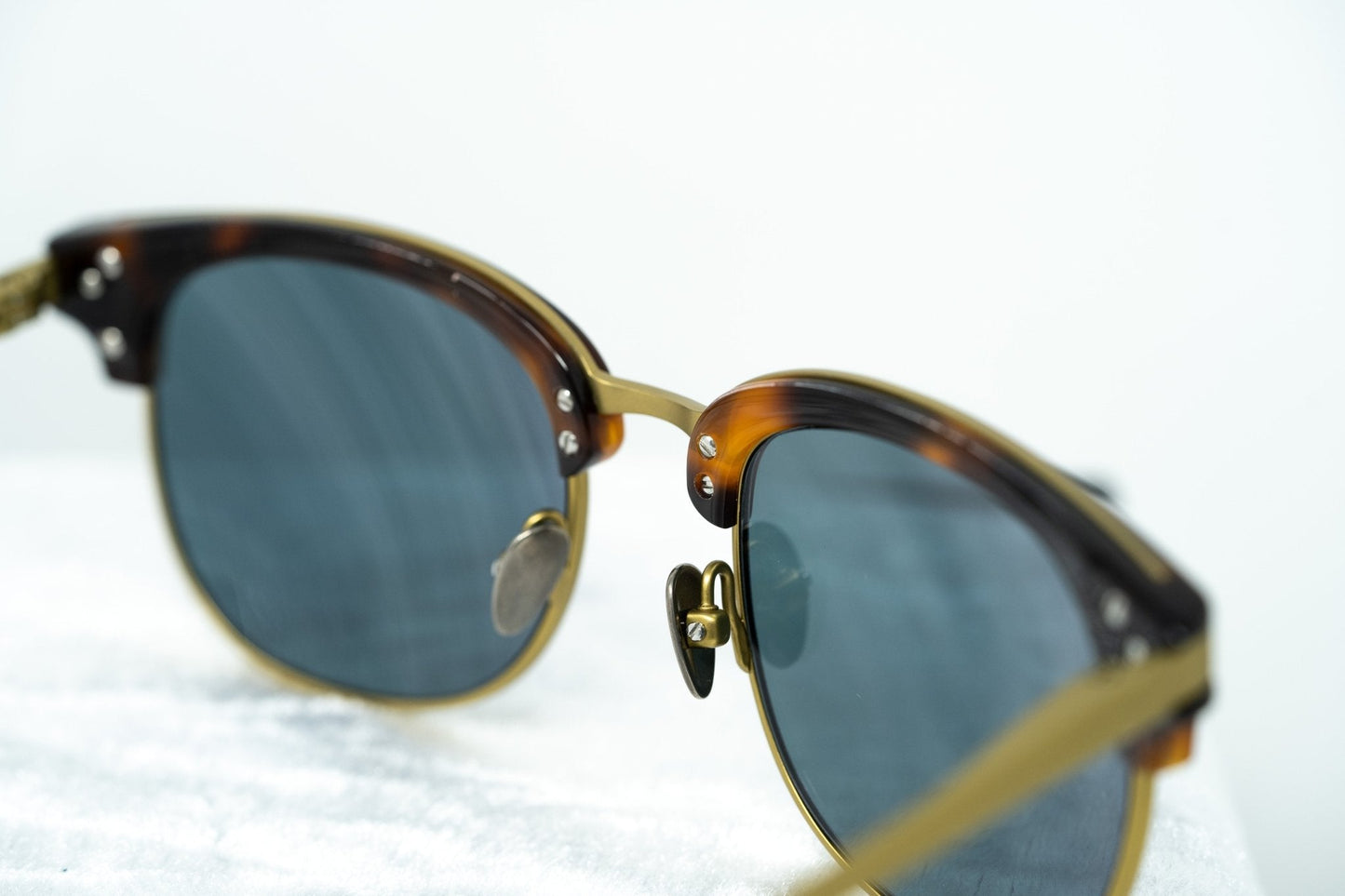 Kris Van Assche Men's Sunglasses D-Frame Bronze and Red Revo KVA76C5SUN