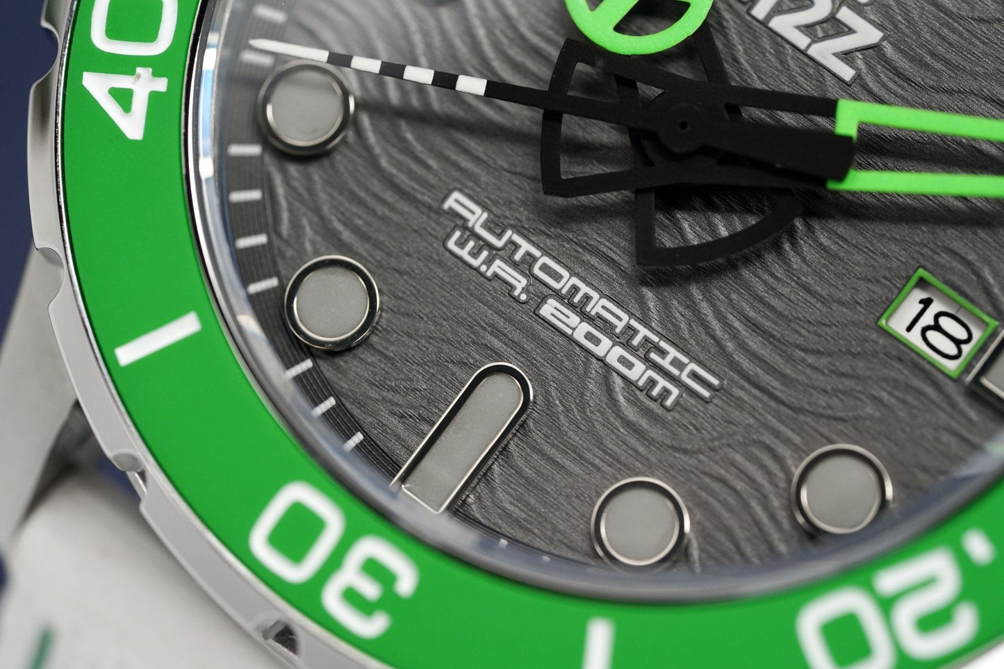 M2Z Men's Watch Diver 200 Green 200-001