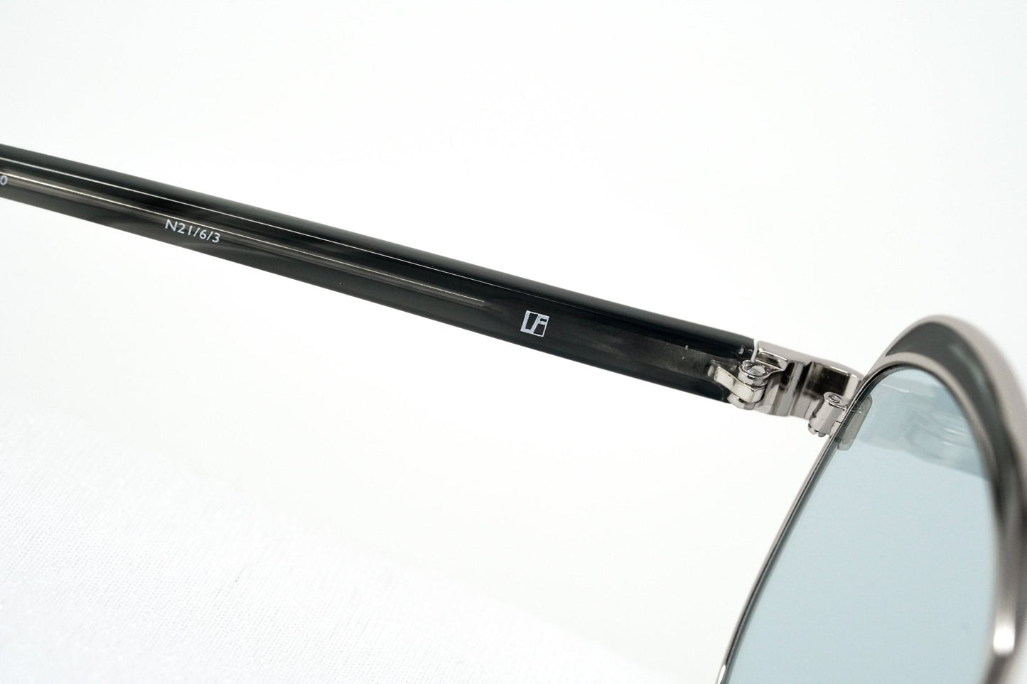 NO 21 Sunglasses Brass and Blue Lenses