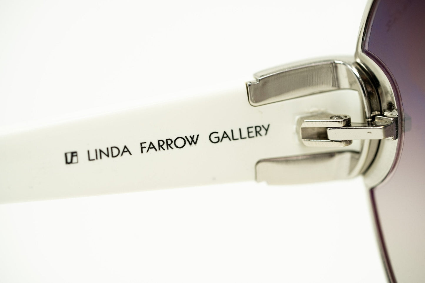 Oscar De La Renta Sunglasses Oversized Silver White and Grey