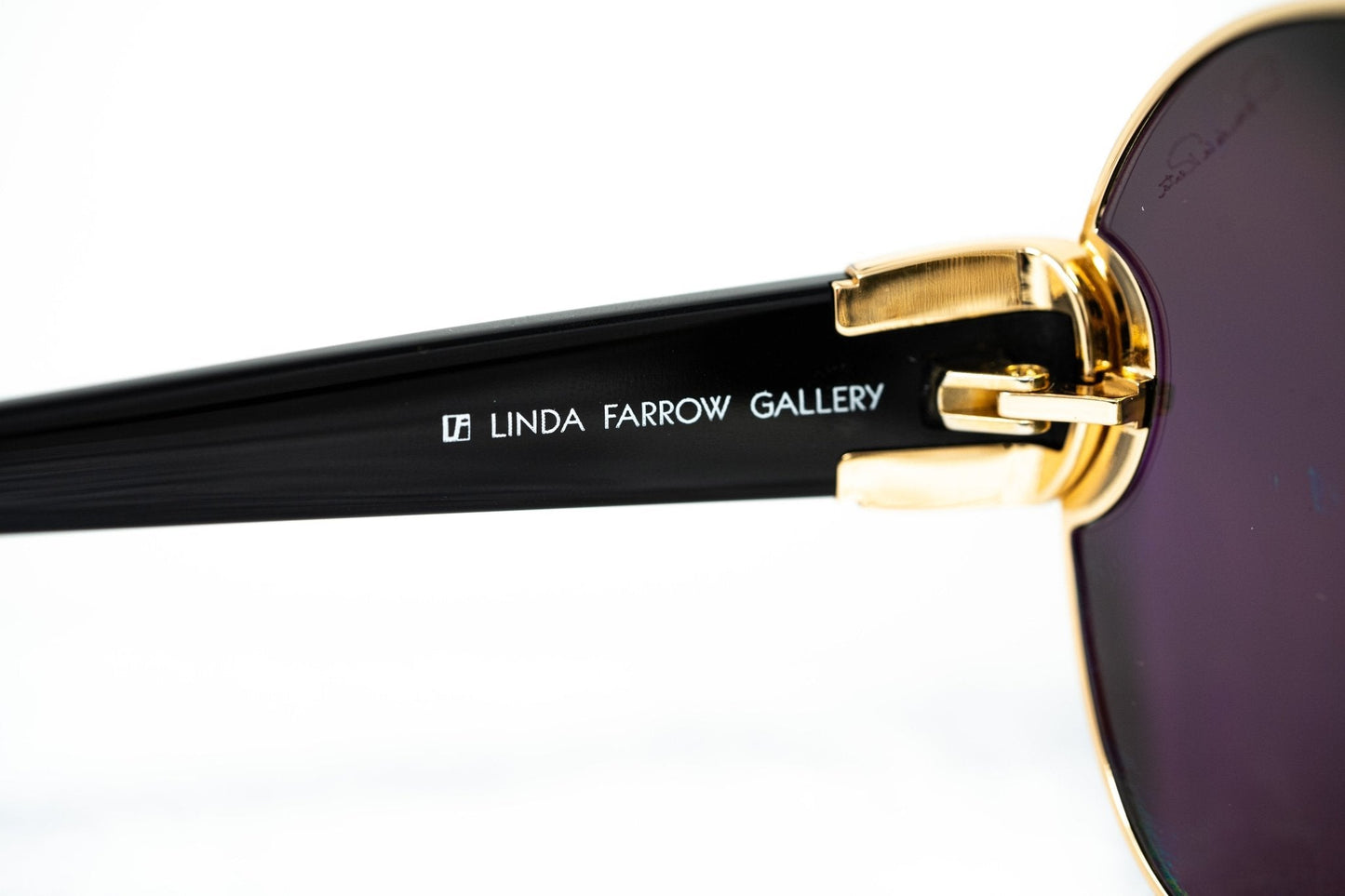 Oscar De La Renta Sunglasses Oversized Gold and Grey
