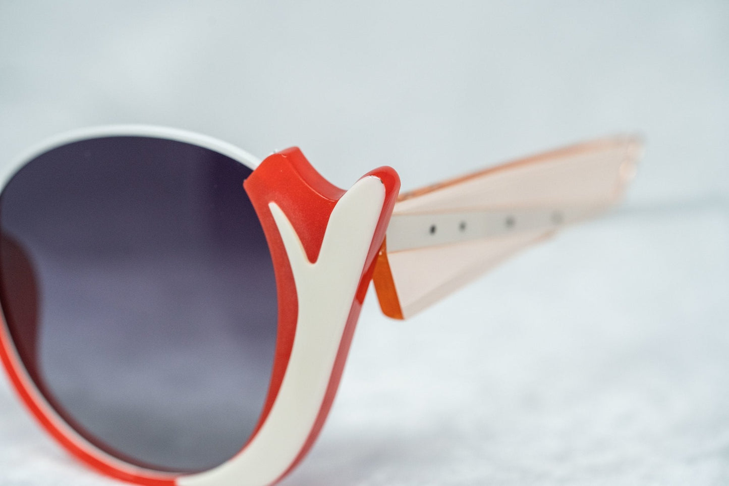 Prabal Gurung Ladies Sunglasses Round Crimson and Grey PG24C4SUN
