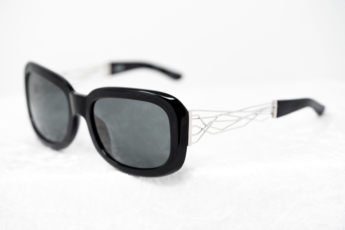 Prabal Gurung Sunglasses Rectangle Black and Grey