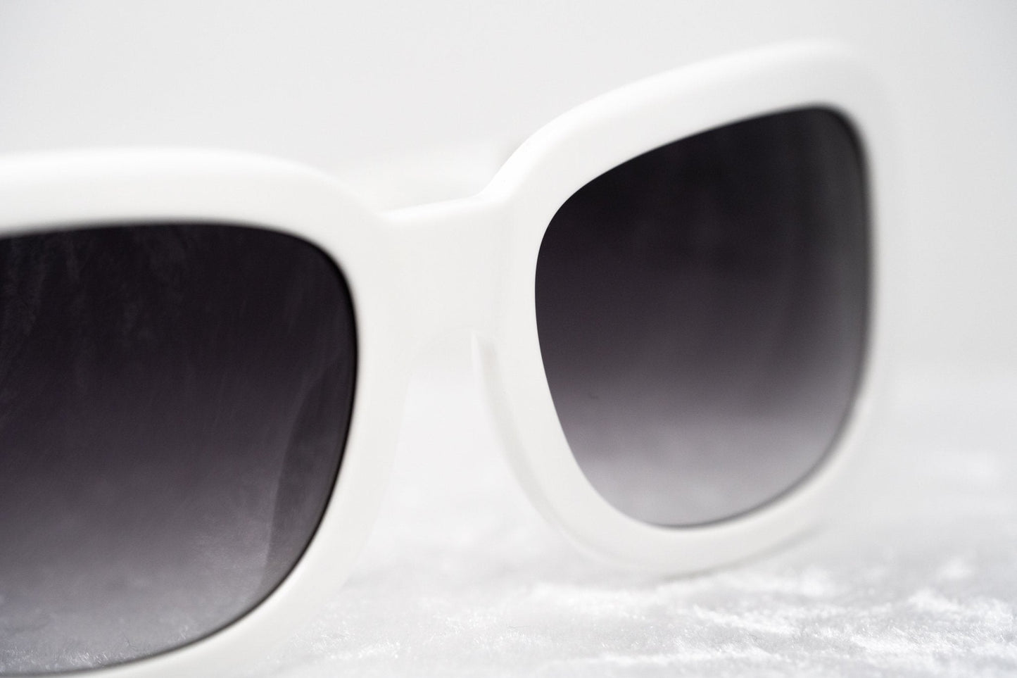 Prabal Gurung Sunglasses Rectangle White and Grey