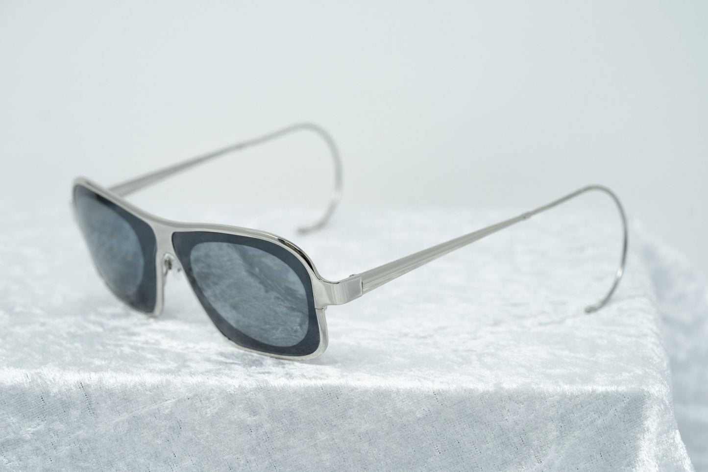 Raf Simons Sunglasses Size Extra Small Rectangular Silver and Grey
