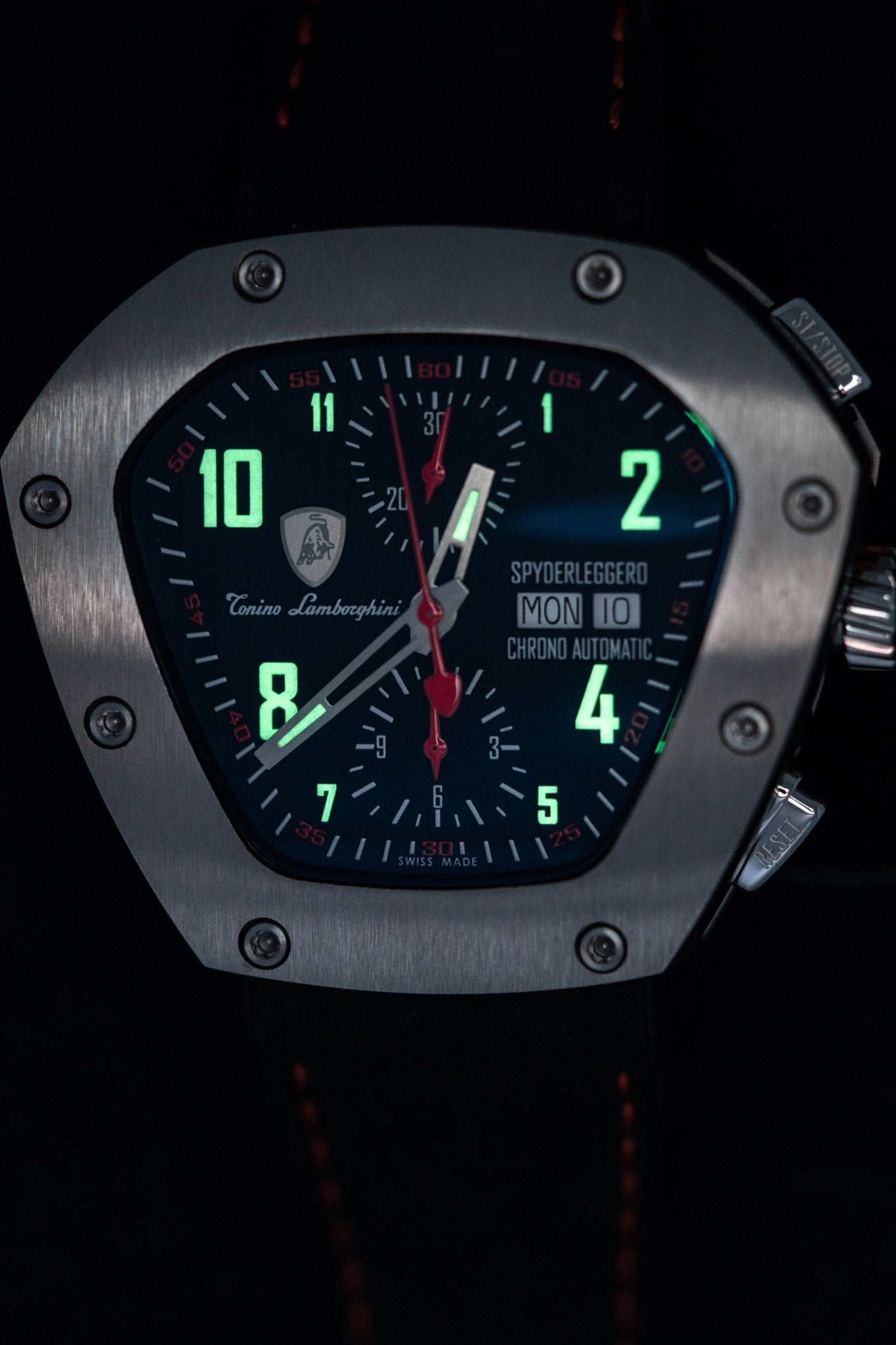 Tonino Lamborghini Spyderleggero Chronograph Watch Day Date Red TLF-T07-2