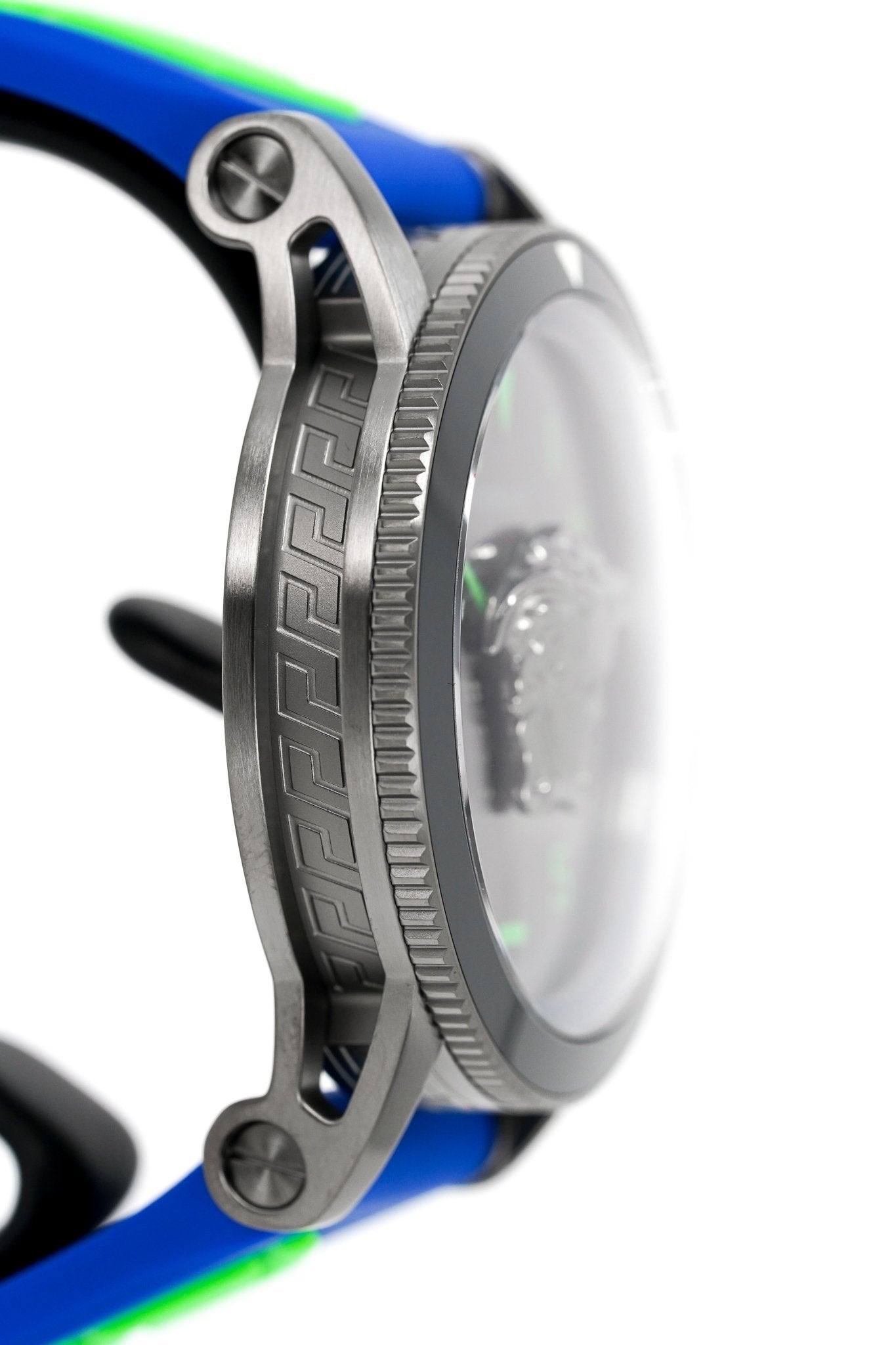 Versace Men's Watch V-Palazzo 43mm Blue VE2V00722