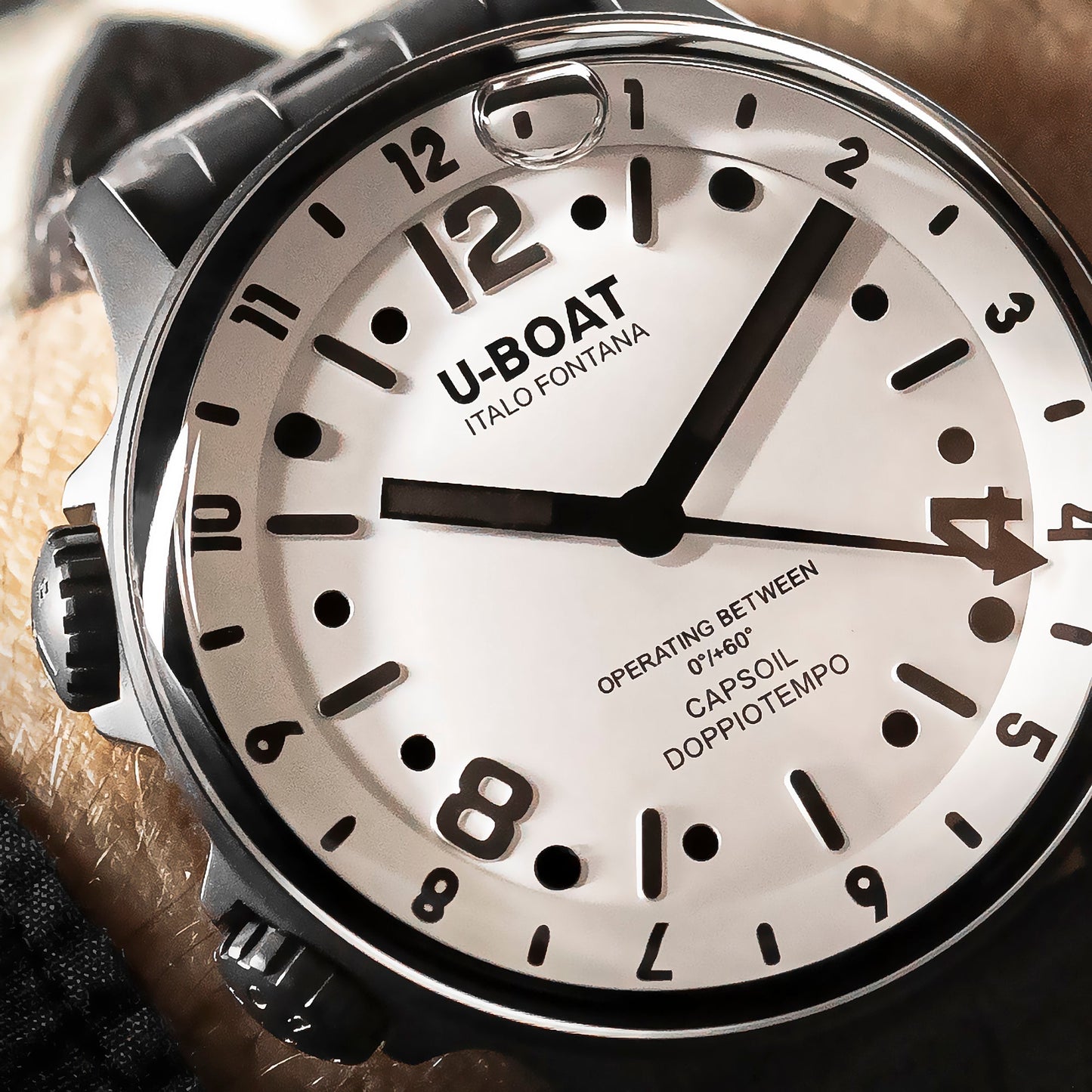 U-Boat Watch Capsoil Doppiotempo 45 DLC White Rehaut 8889/B