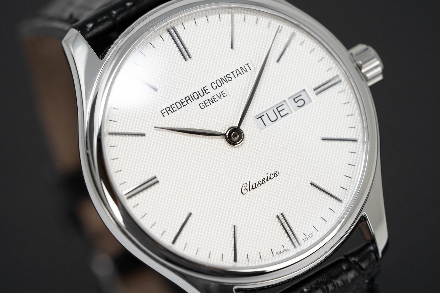 Frederique Constant Watch Men's Classic Black Leather FC-225ST5B6