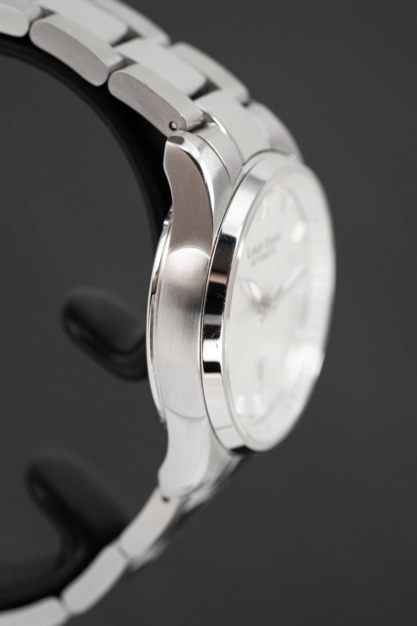 Louis Erard Watch Ladies Heritage Sport Silver 20100AA01.BMA17