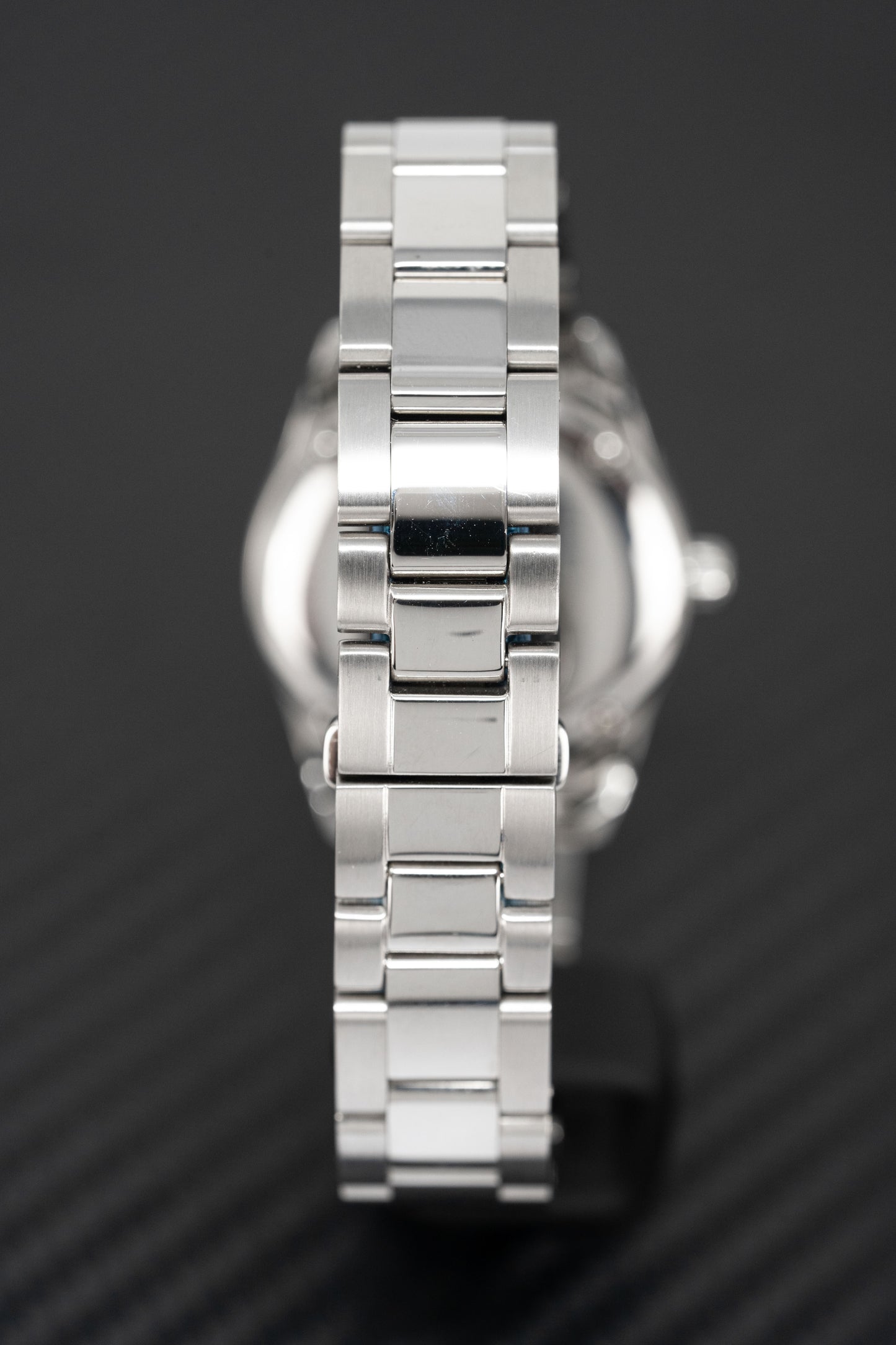 Louis Erard Watch Ladies Heritage Sport Silver 20100AA01.BMA17