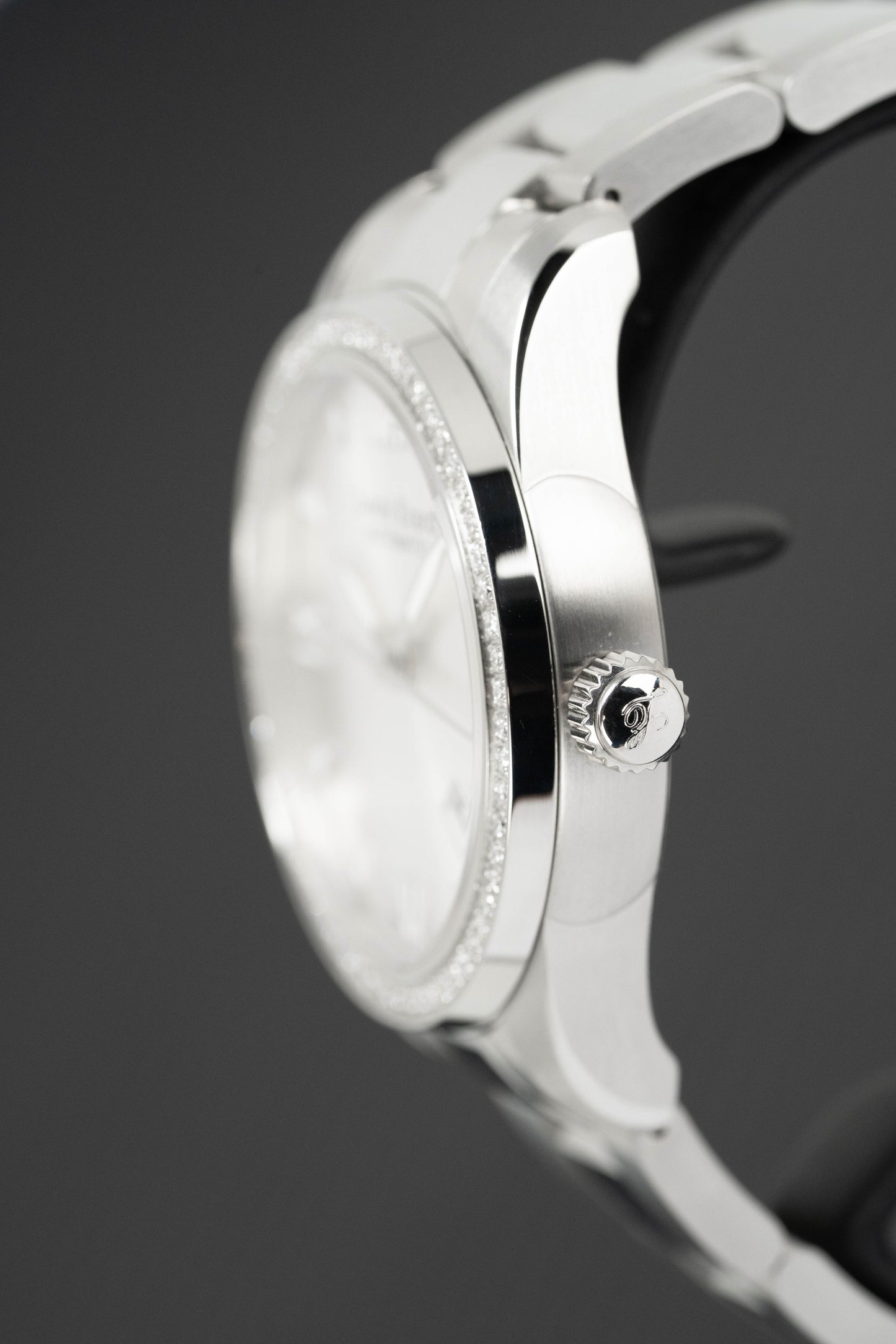 Louis Erard Watch Men's Automatic Heritage Diamond 69101SE01.BMA19