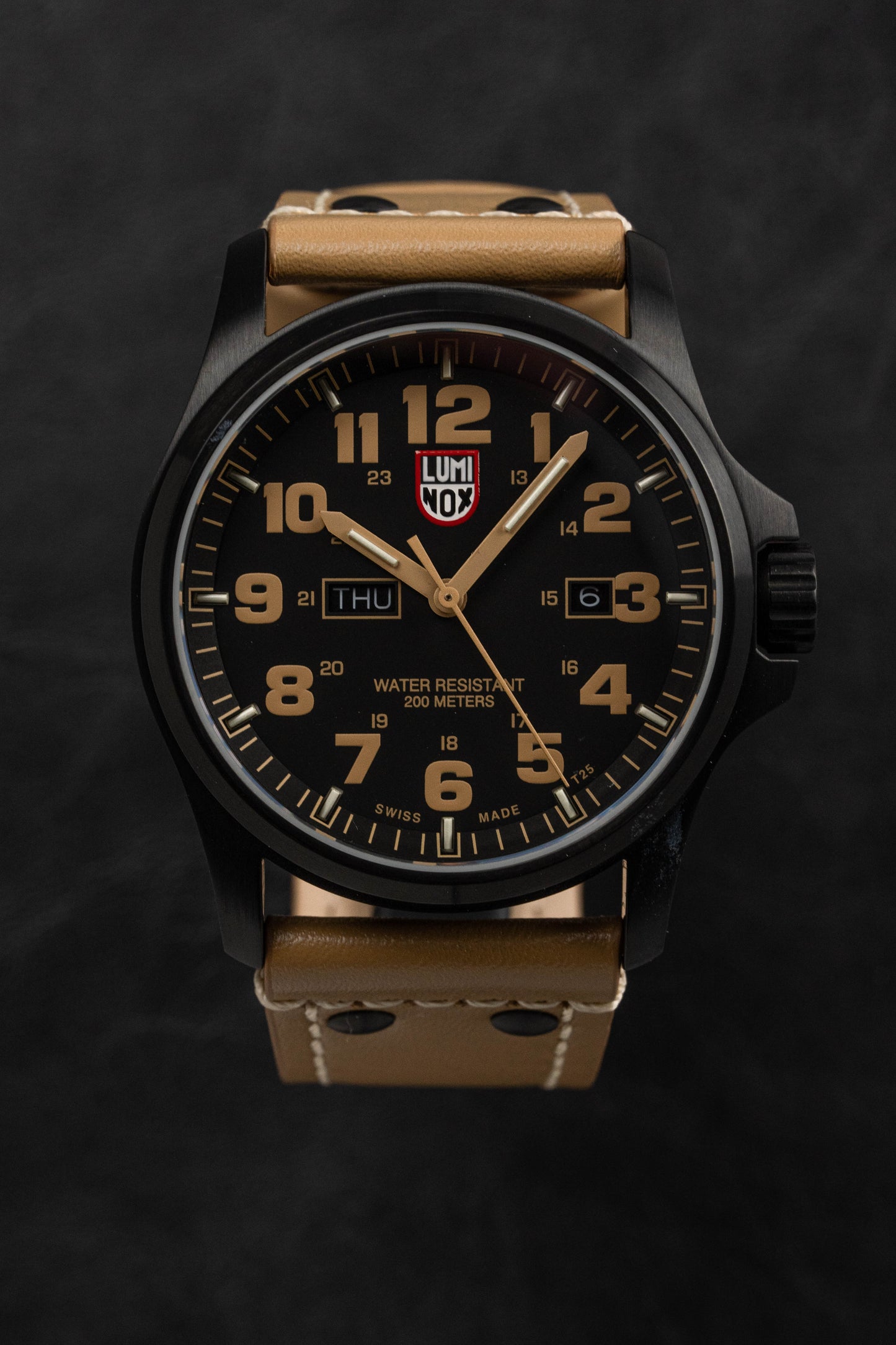 Luminox Men's Watch Atacama Field Day Date Black Sand XL.1925