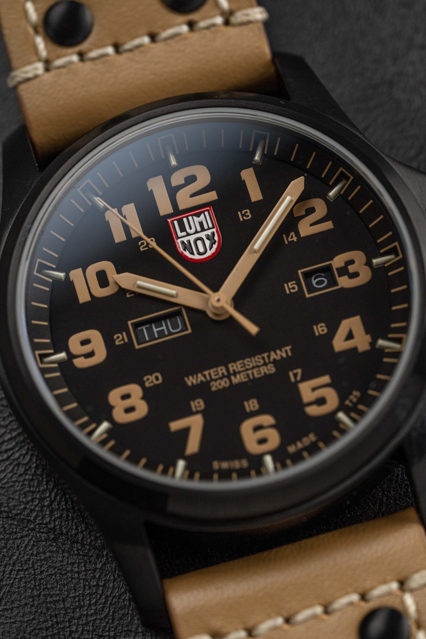 Luminox Men's Watch Atacama Field Day Date Black Sand XL.1925