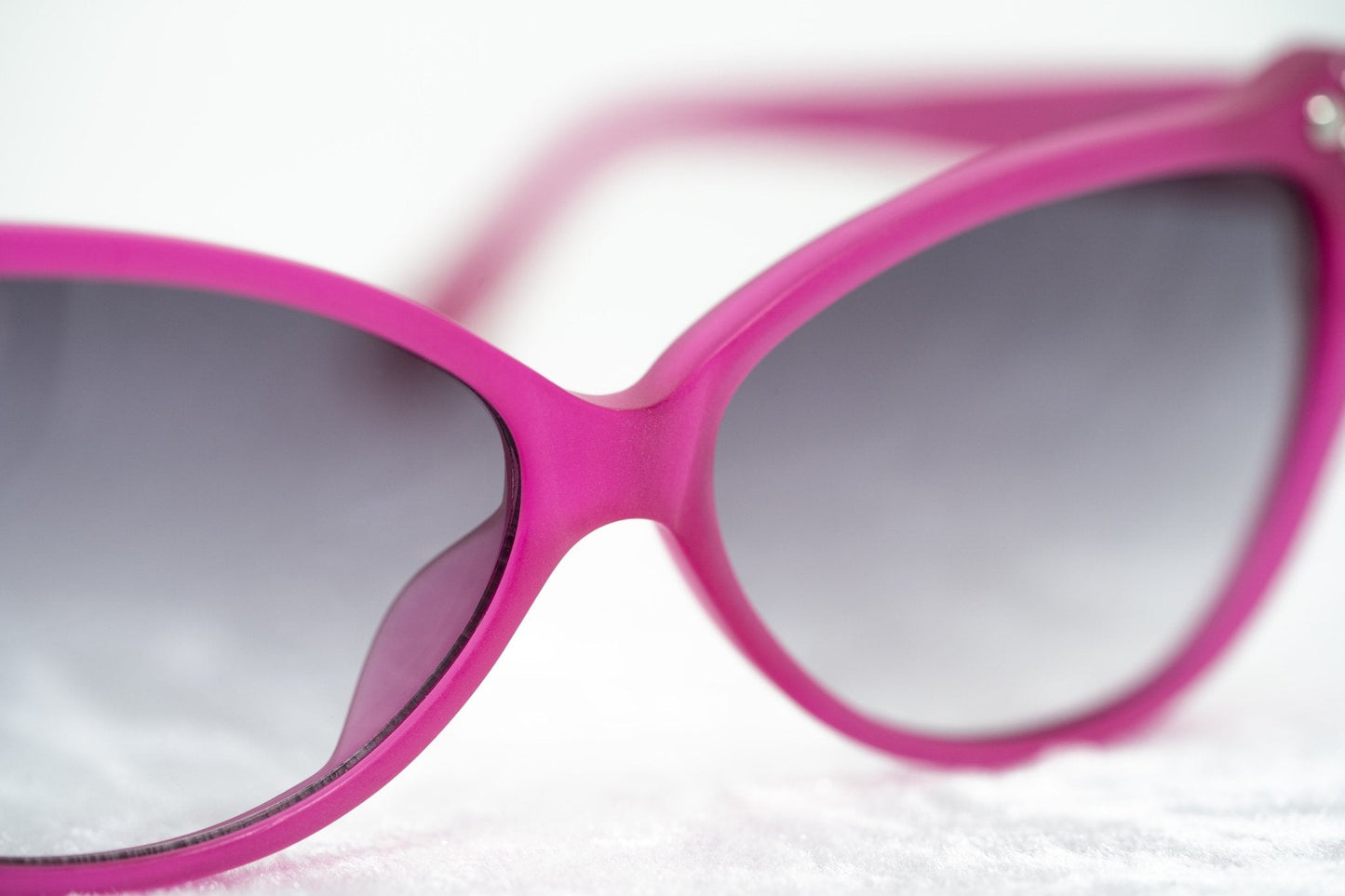Agent Provocateur Sunglasses Cat Eye Pink with Steel and Grey