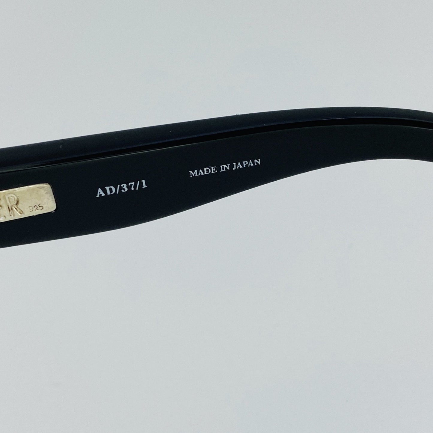 Ann Demeulemeester Men's Sunglasses Angular Black and Grey AD37C1SUN