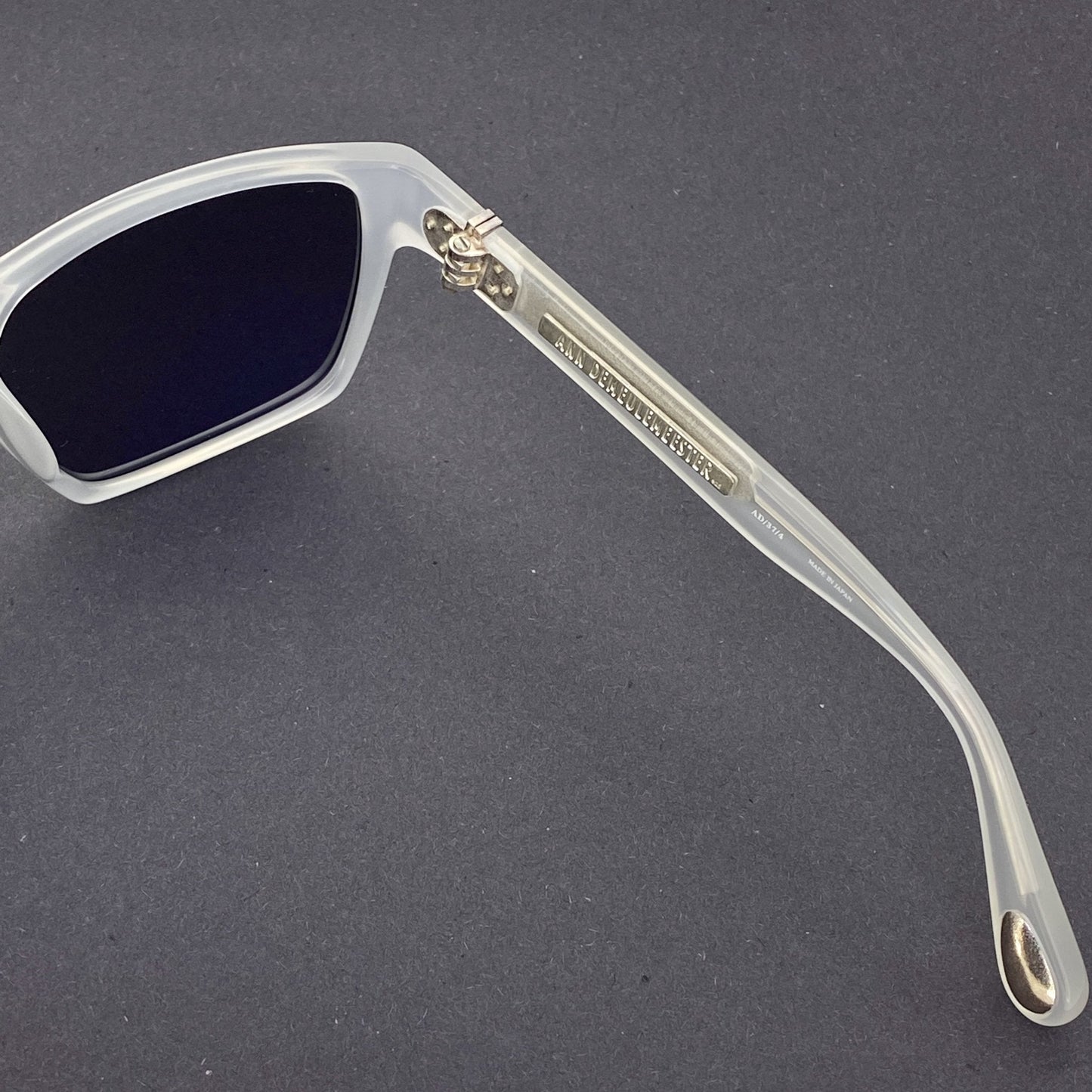 Ann Demeulemeester men's Sunglasses Angular White and Grey AD37C4SUN