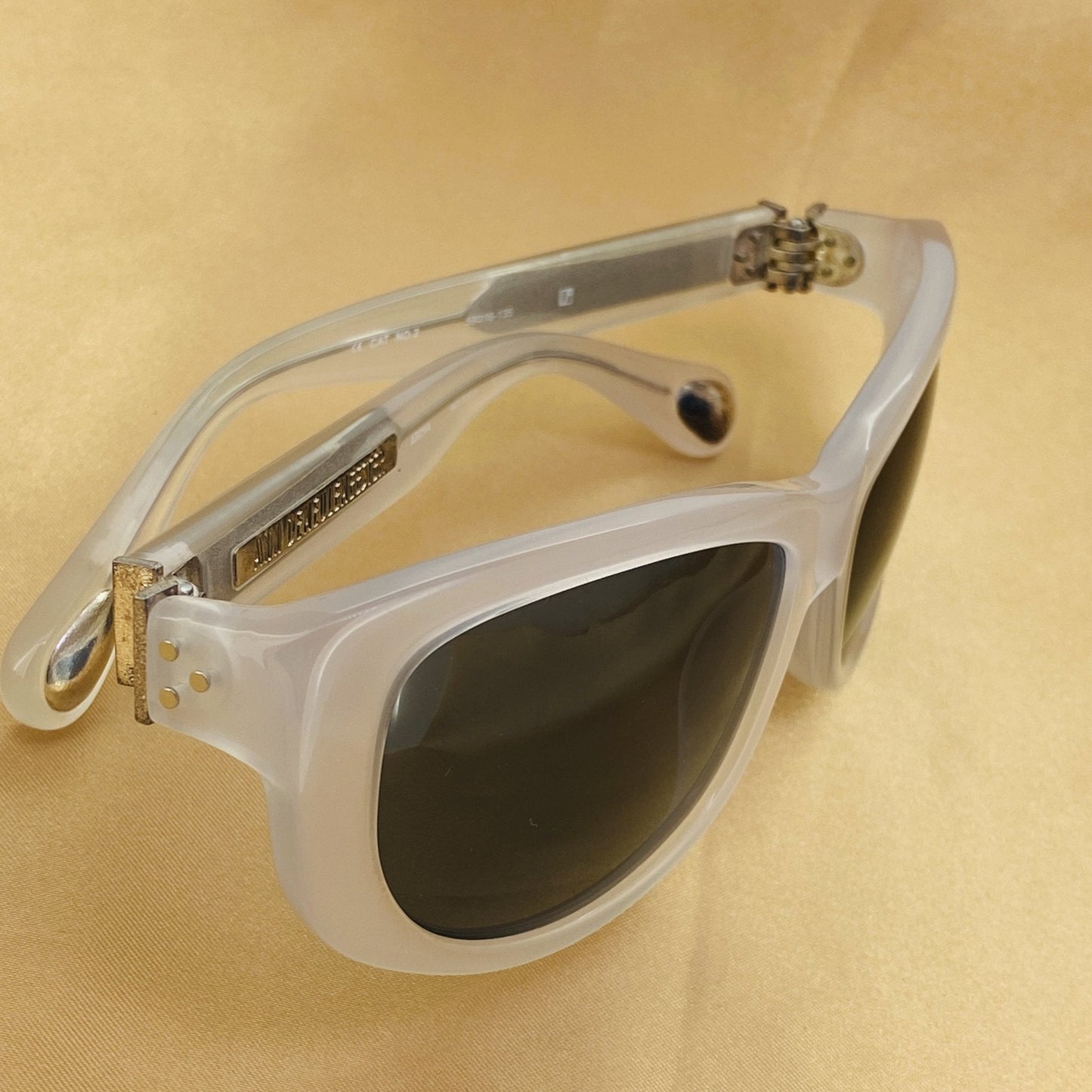 Ann Demeulemeester Ladies Sunglasses Cat Eye White and Grey AD29C4SUN