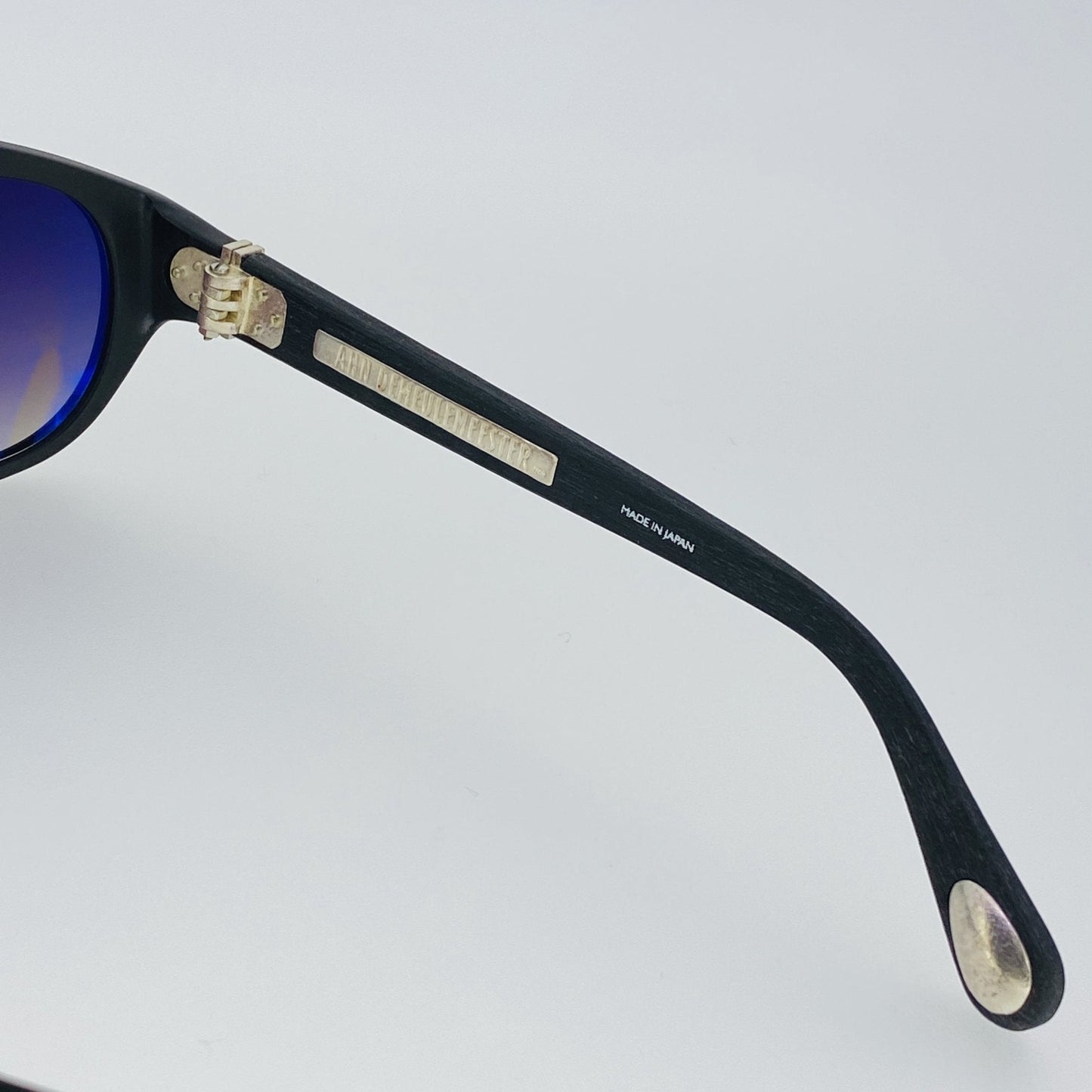 Ann Demeulemeester Men's Sunglasses Flat Top Matte Black and Grey AD1C9SUN
