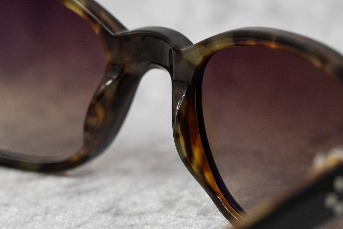 Ann Demeulemeester Ladies Sunglasses Oval Black and Brown Graduated AD8C6SUN