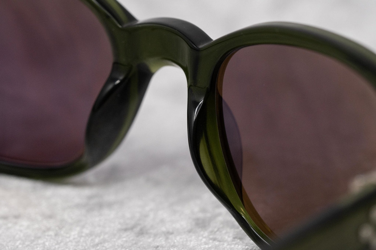 Ann Demeulemeester Sunglasses Oval Green and Purple