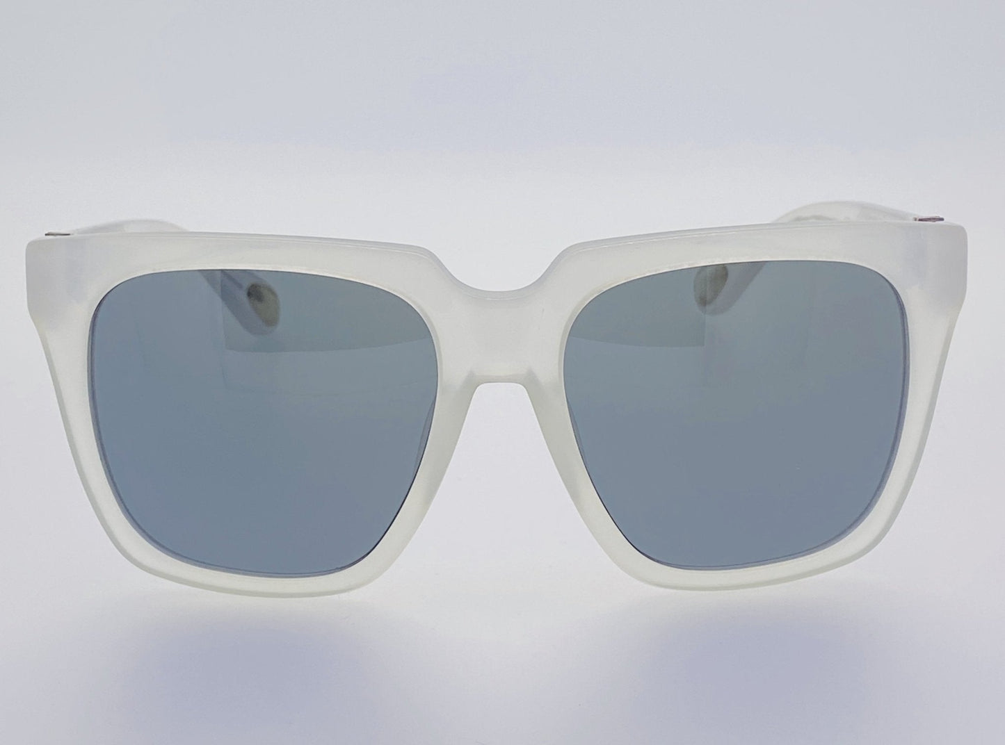 Ann Demeulemeester Sunglasses Oversized White and Solid Grey AD21C4SUN