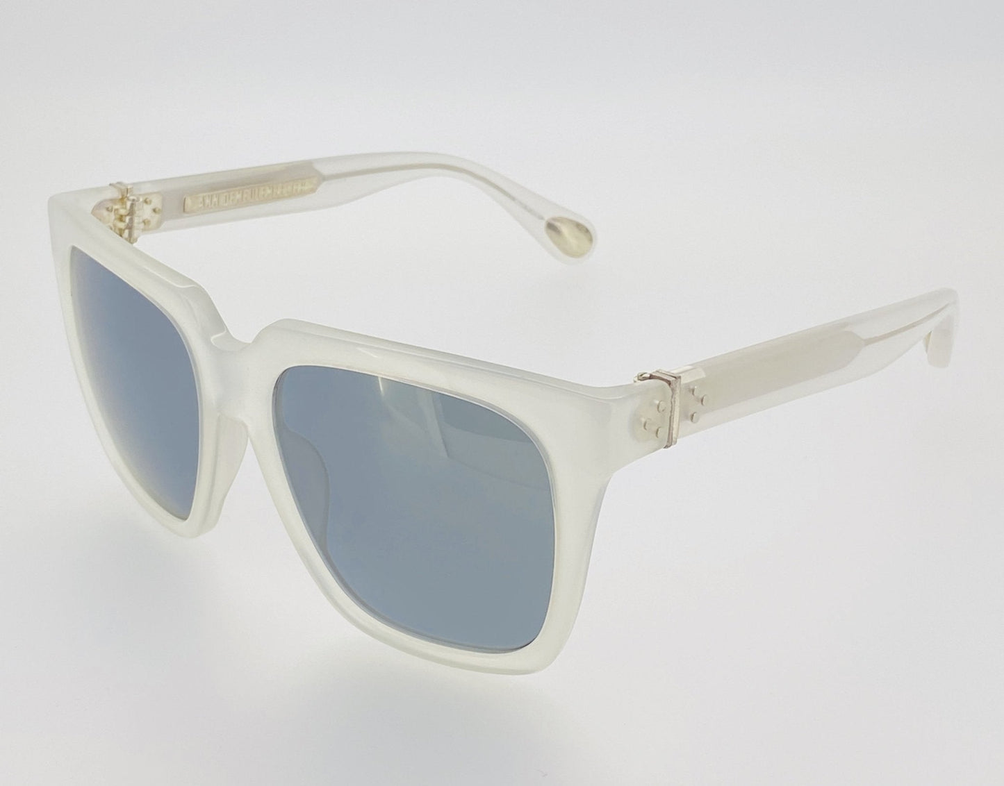 Ann Demeulemeester Sunglasses Oversized White and Solid Grey AD21C4SUN
