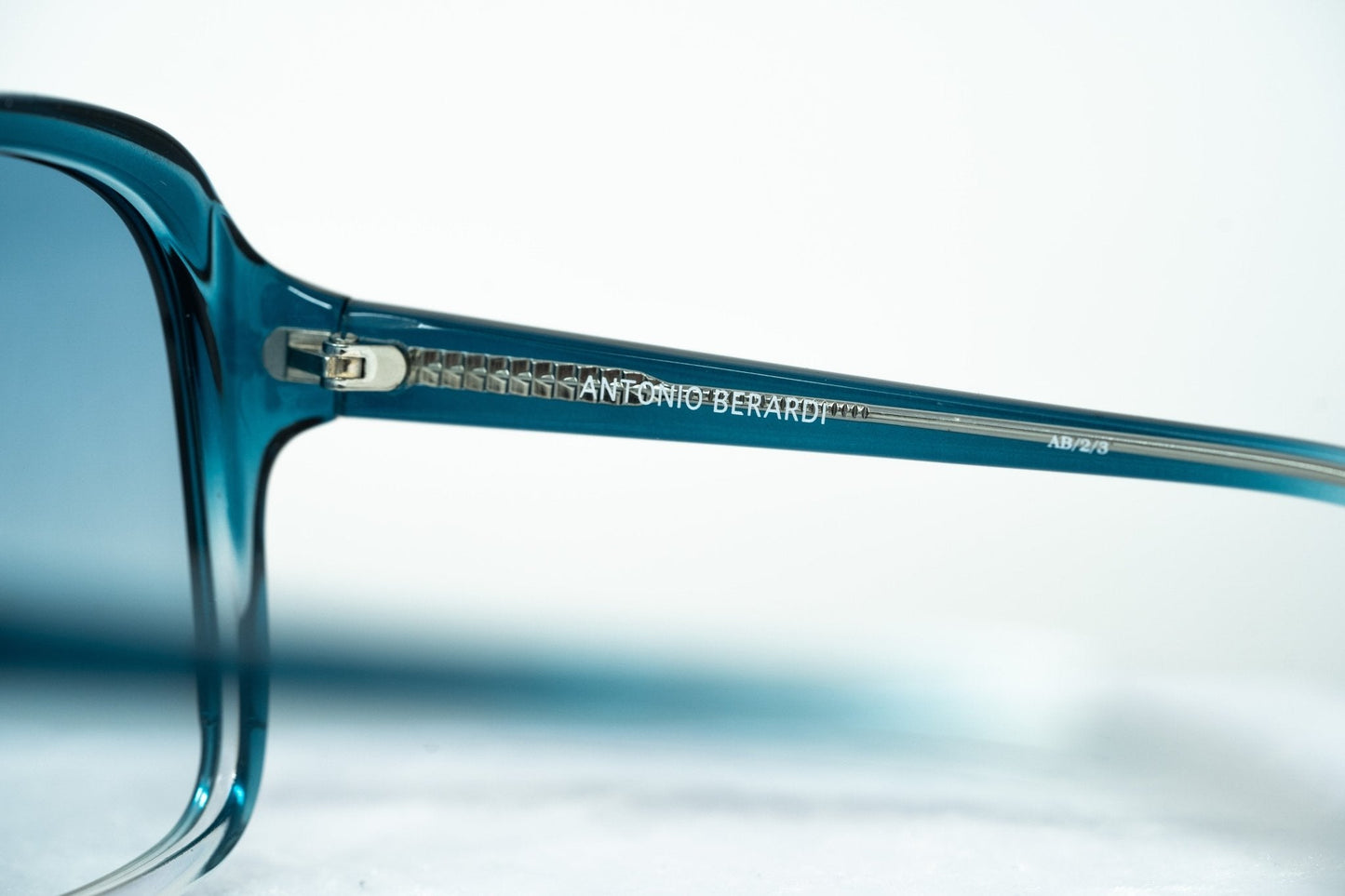 Antonio Berardi Sunglasses Oversized Blue