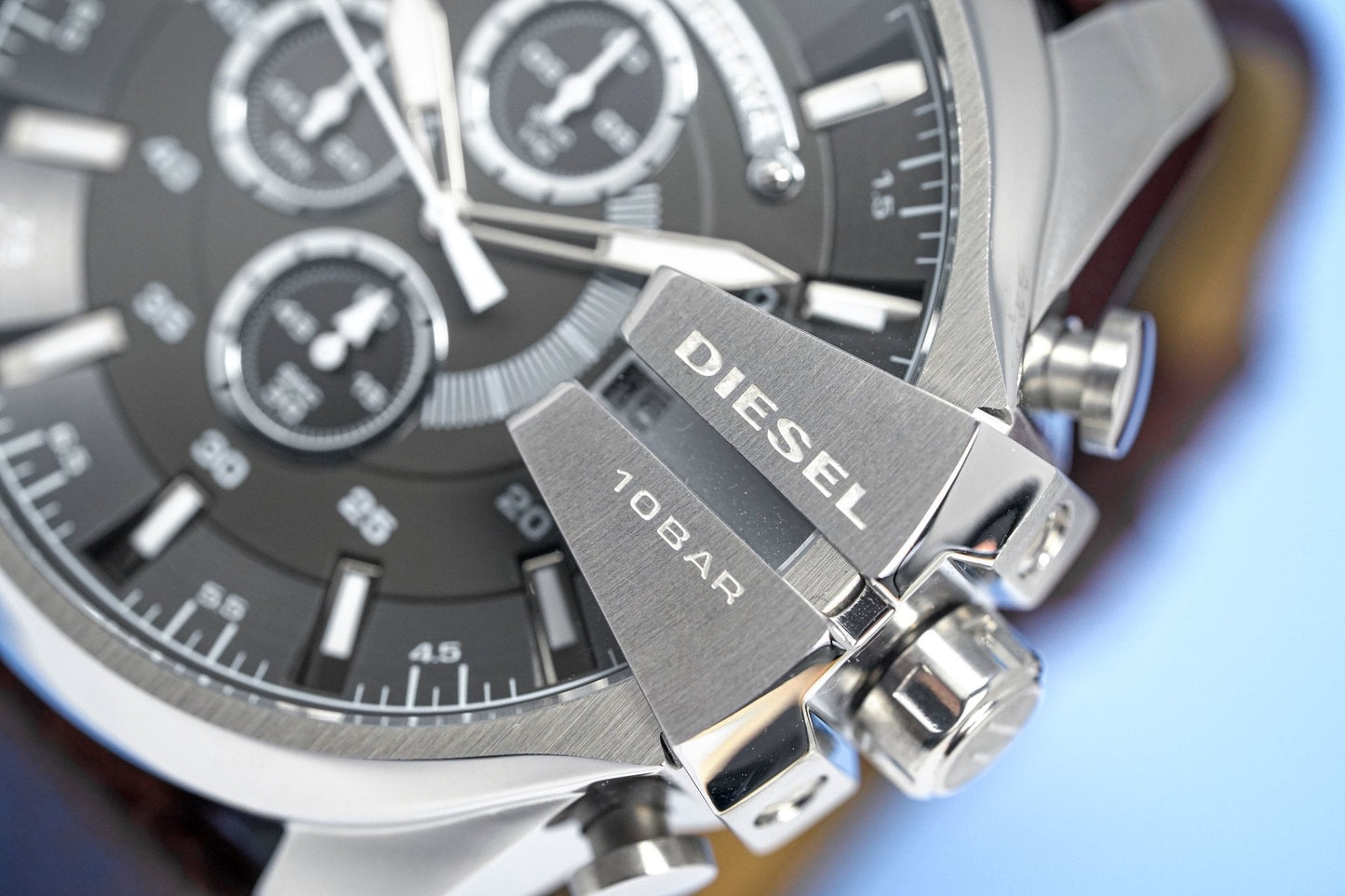 Diesel Men's Chronograph Watch Mega Chief Grey Brown
