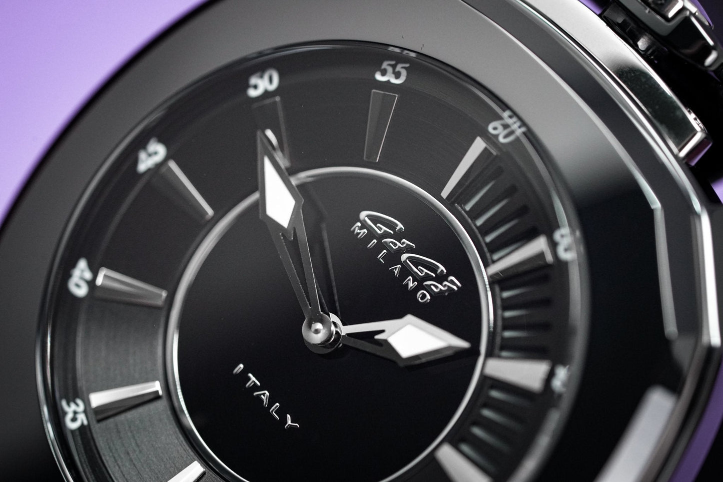 Gaga Milano Watch Frame_One Black Ceramic 7252.01