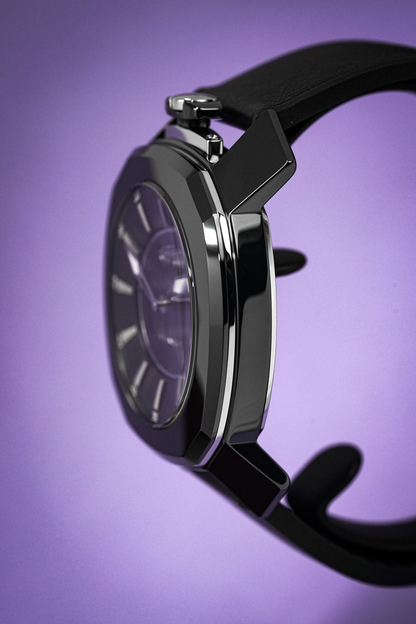 Gaga Milano Watch Frame_One Black Ceramic 7252.01