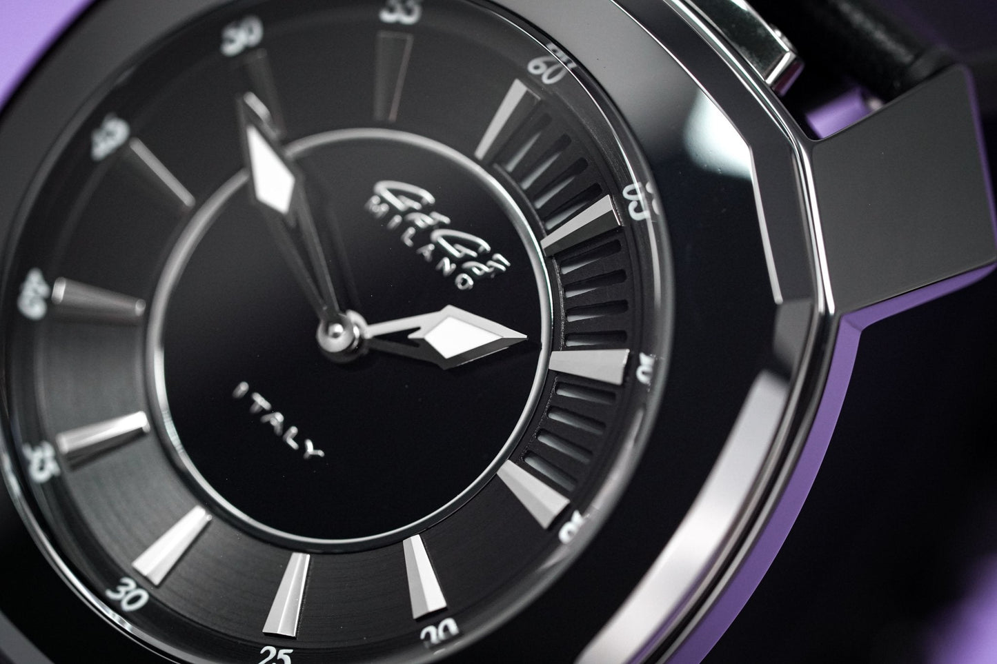 Gaga Milano Watch Frame_One Black Ceramic 7252.01