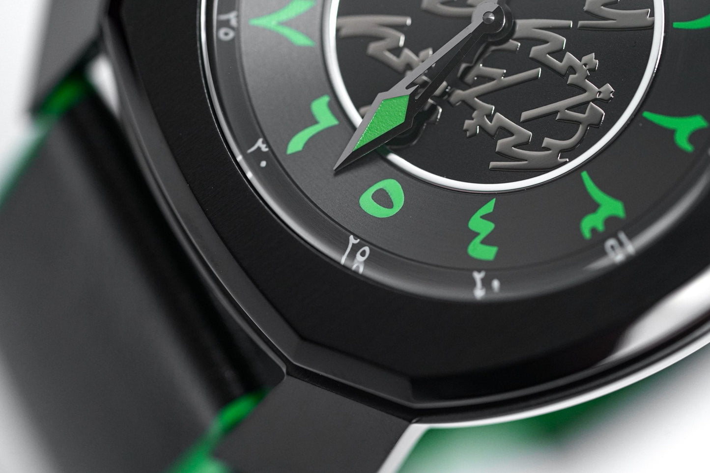 Gaga Milano Watch Frame_One x Nadine Kanso Limited Edition 7052.AR01
