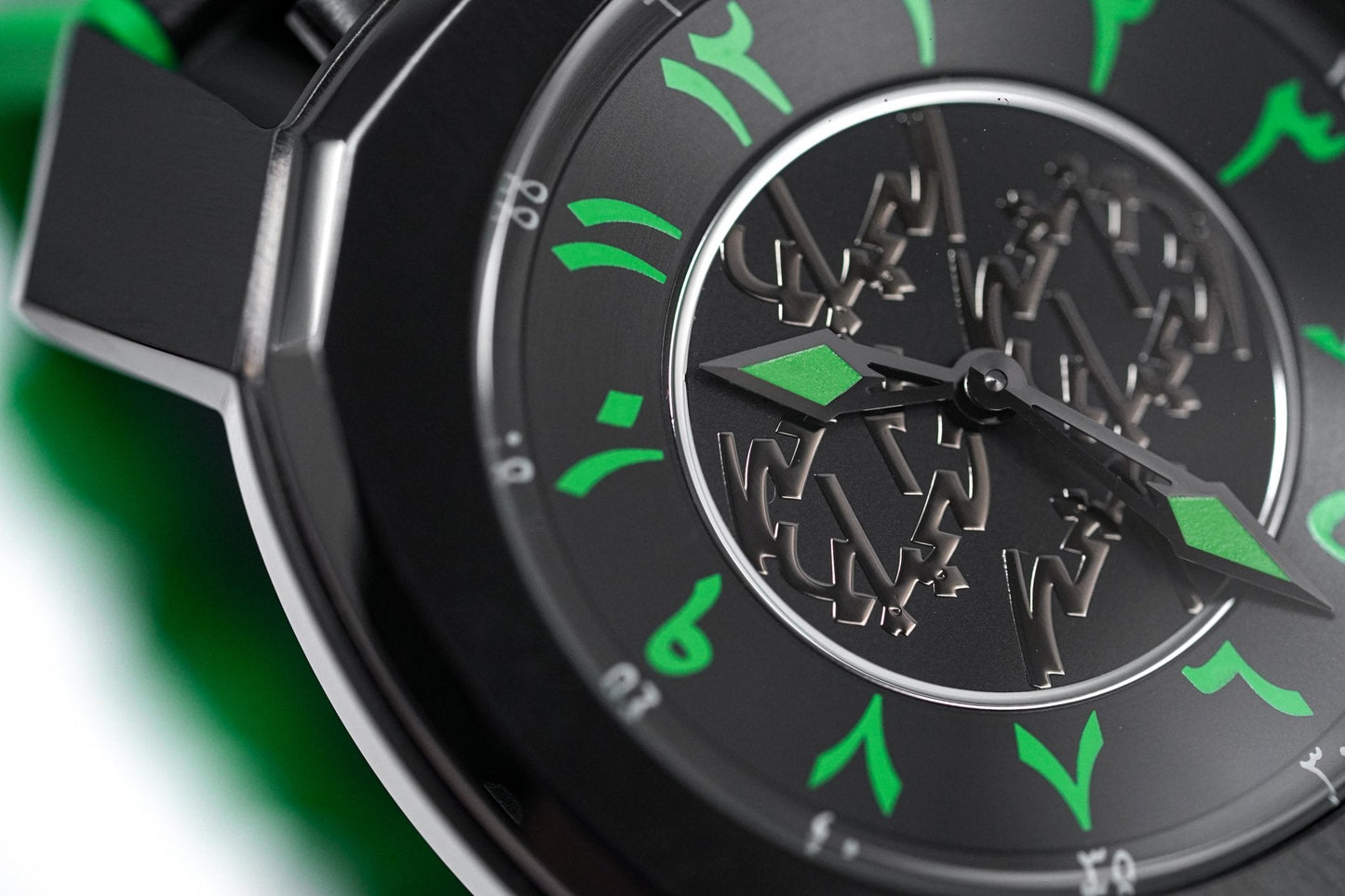 Gaga Milano Watch Frame_One x Nadine Kanso Limited Edition 7052.AR01