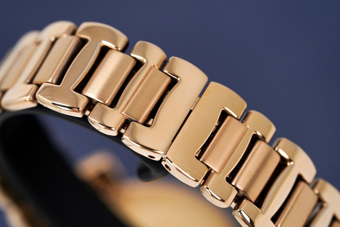GaGà Milano Ladies Watch Manuale 35mm Rose Gold 6021.01