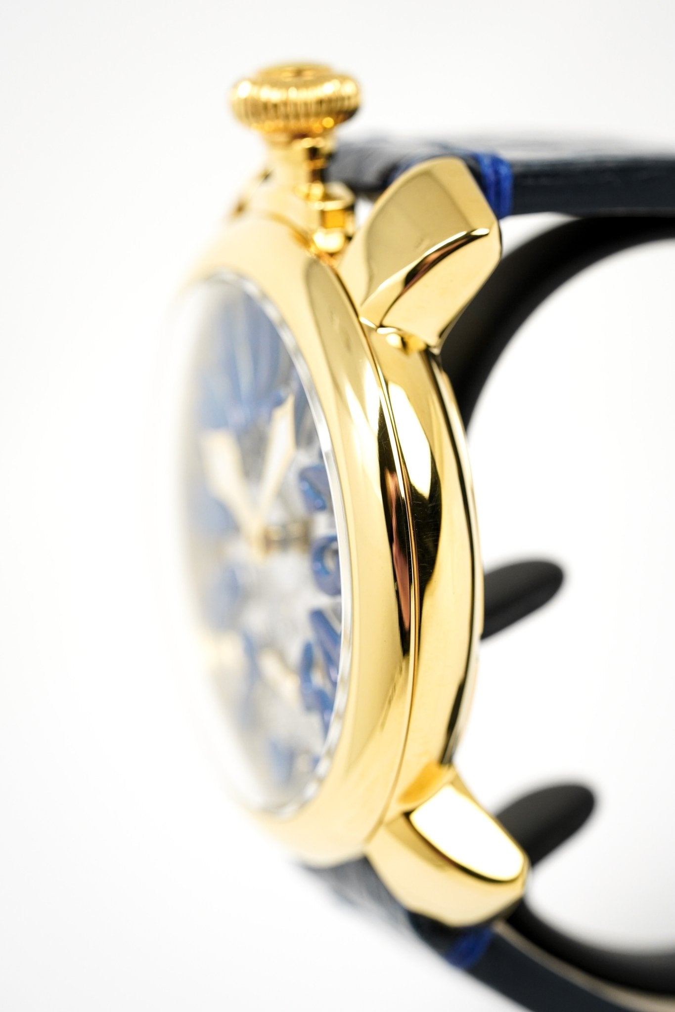 GaGà Milano Watch Skeleton 48MM Gold Blue