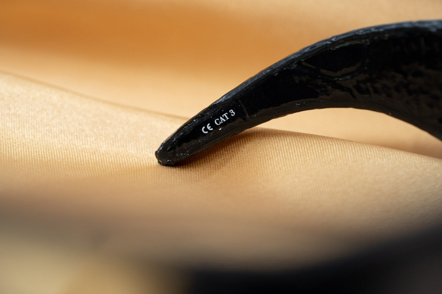 Jeremy Scott Sunglasses Square Black and Gold JSPLAQUEC2SUN